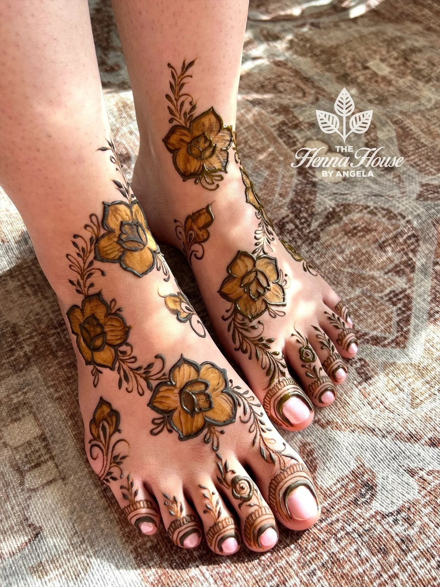 Khaleeji style bridal feet 🤍