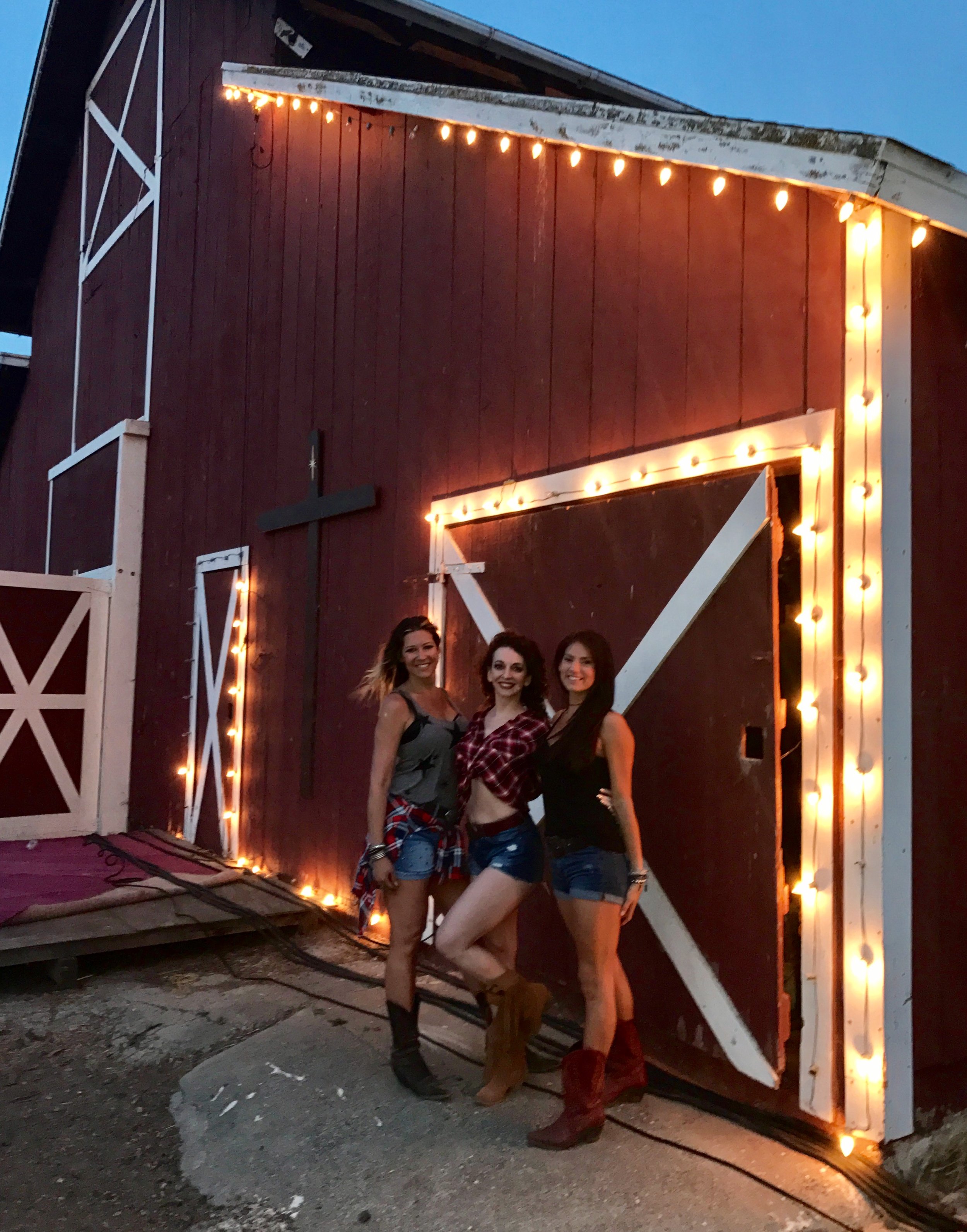 Rhinestone Cowgirls Tina Michelle, Tessa and Crissy at video shoot of "Barn Dance" by Jake Parr