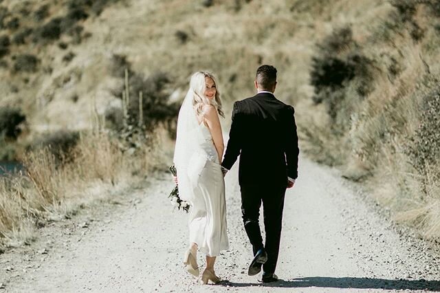Cannot get enough of this incredible day. Over a year ago and still feels like it was just yesterday I watched my bestie marry her love..🌟
@elke_h_ @simplyperfectnz @purebeauty.phs @yourbigdayqt
#ivelinavelkovaweddings #ivelinavelkovaphotography #ma