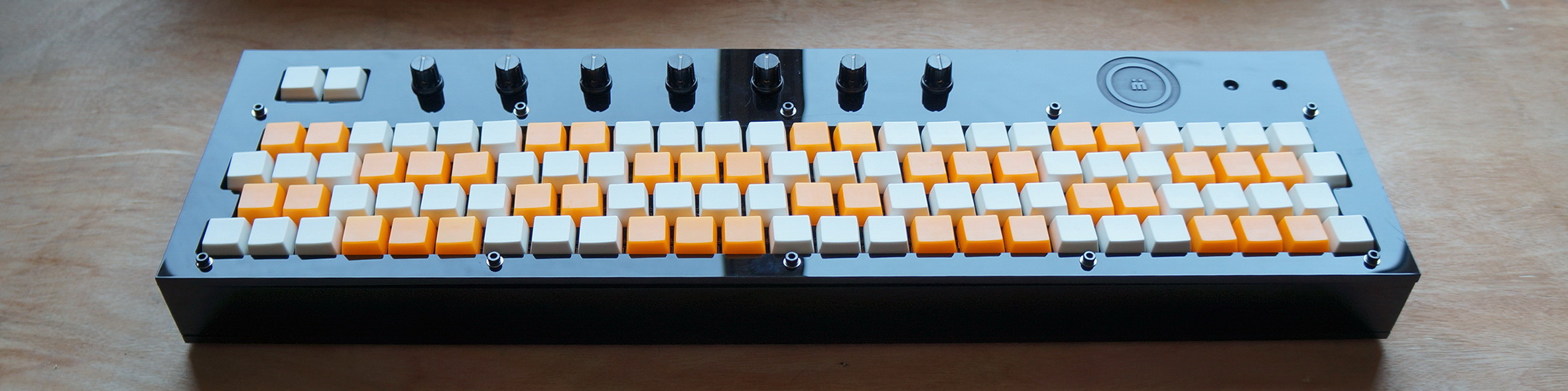 WholeTone MIDI Keyboard Black 5.JPG