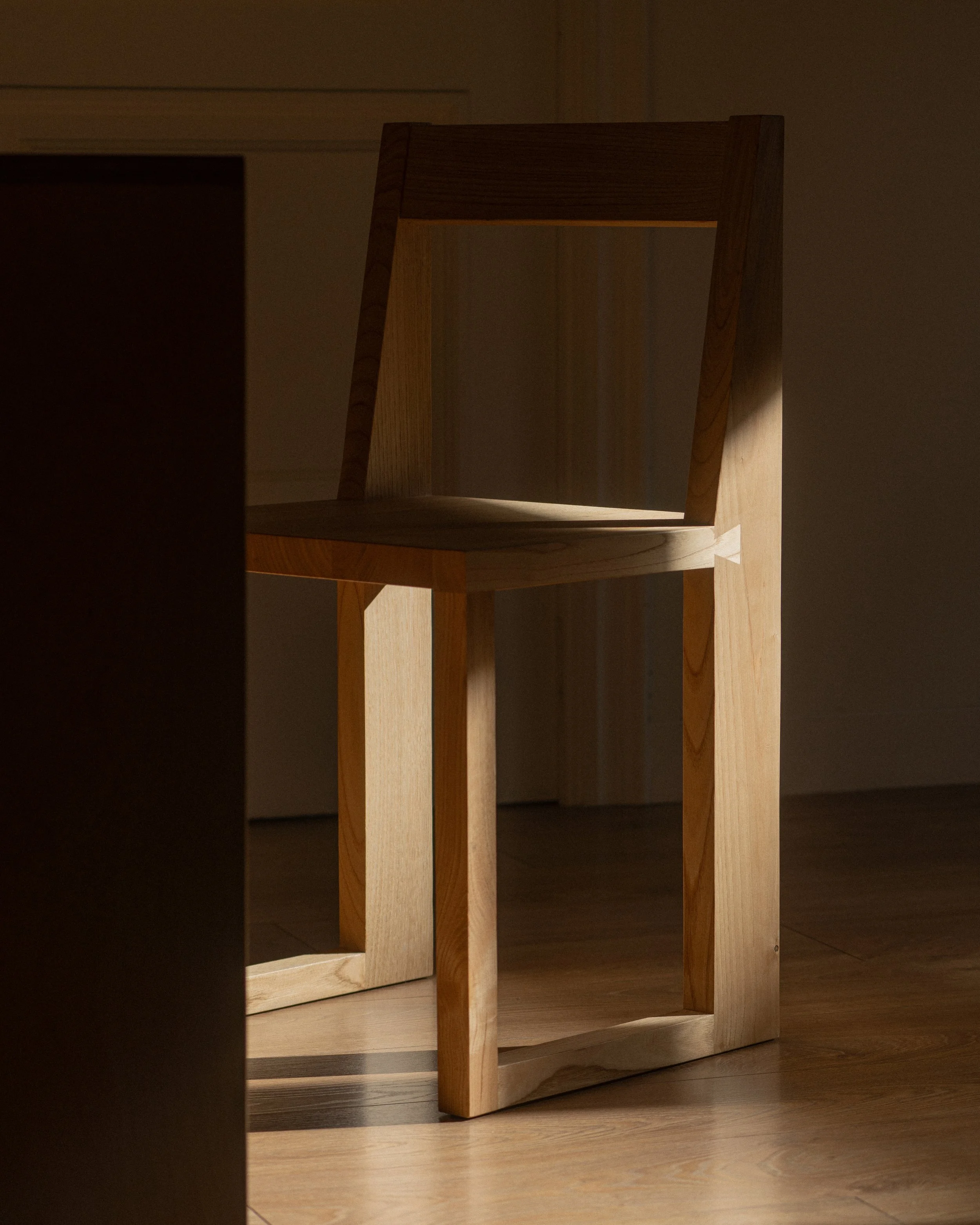 Chair-2.jpg