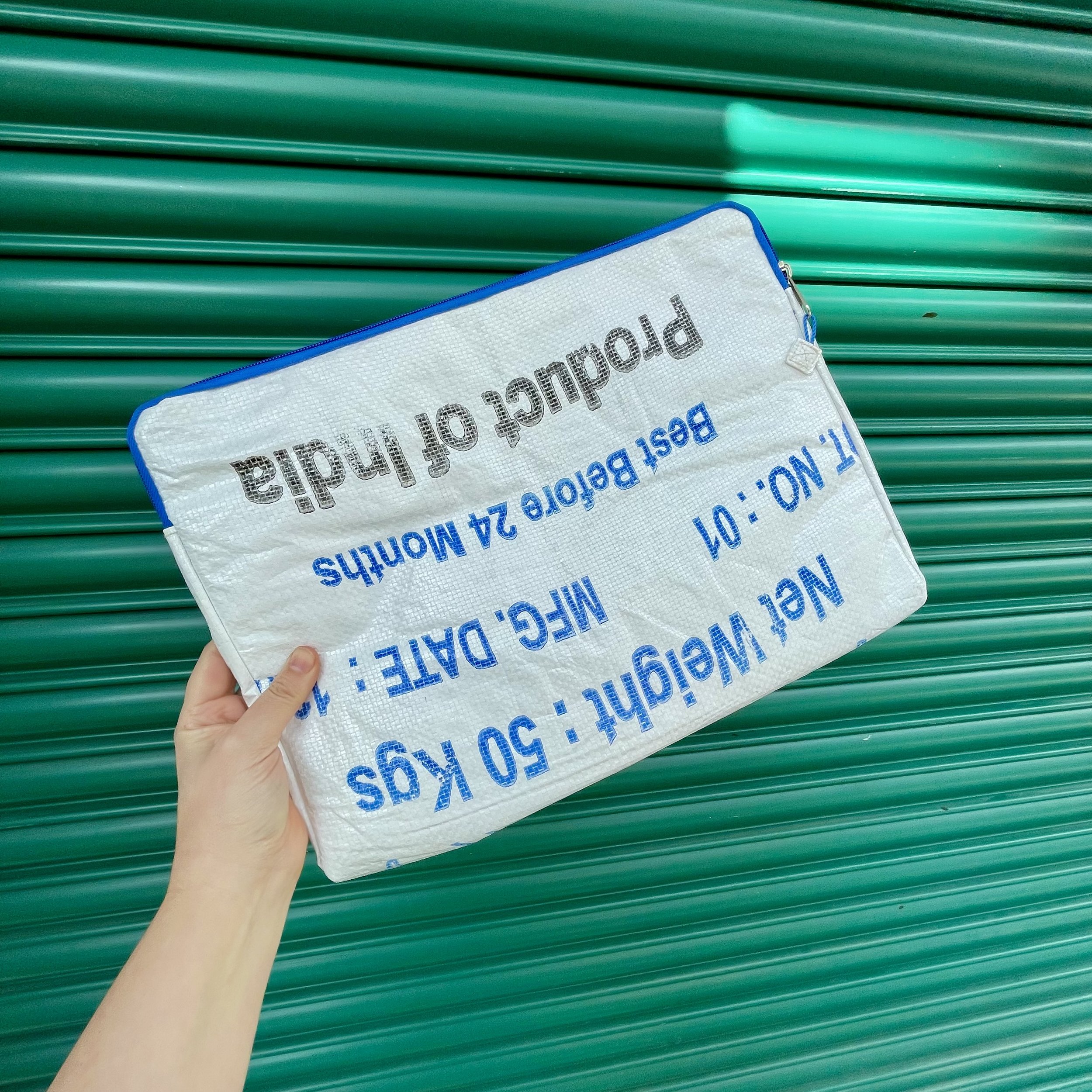 White 15" Laptop Sleeve back