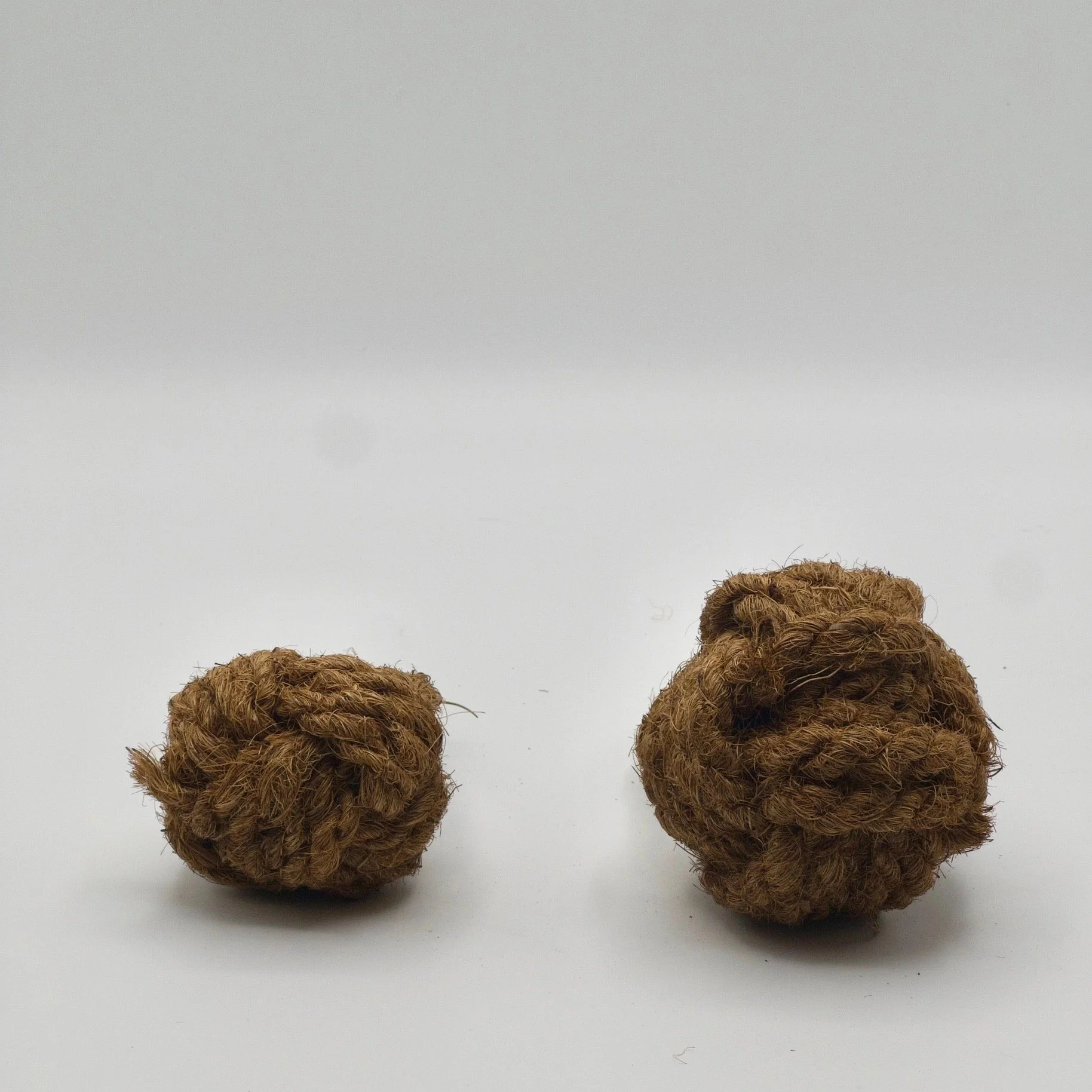 coconut rope dog ball