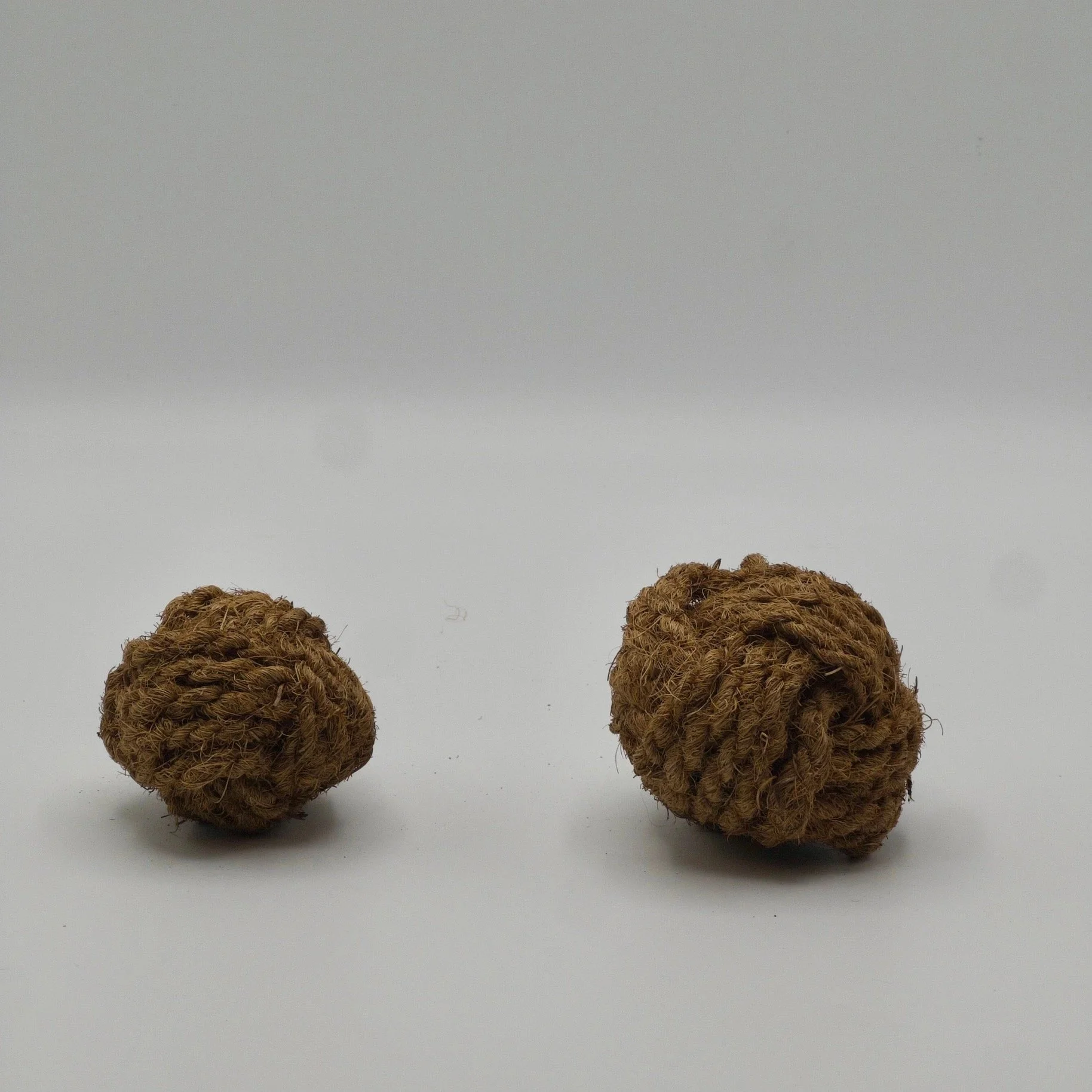coconut rope dog ball