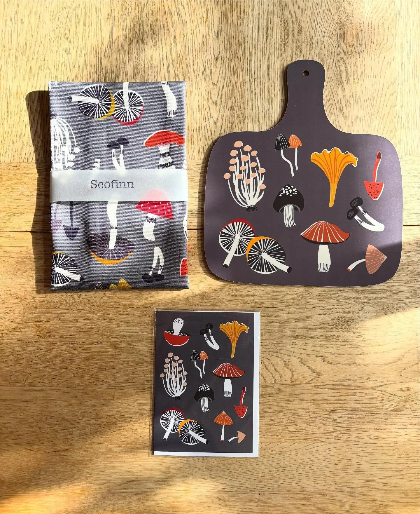 Keeping things seasonal while I decide whether to join a foraging course this weekend before the moment has gone for this year!

#forage #seasonal #autumn🍁 #mushrooms🍄