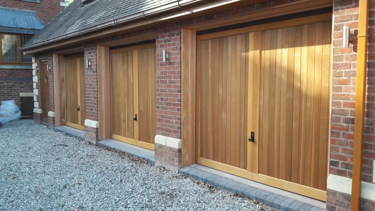 Woodrite Chalfont cedar doors.jpg