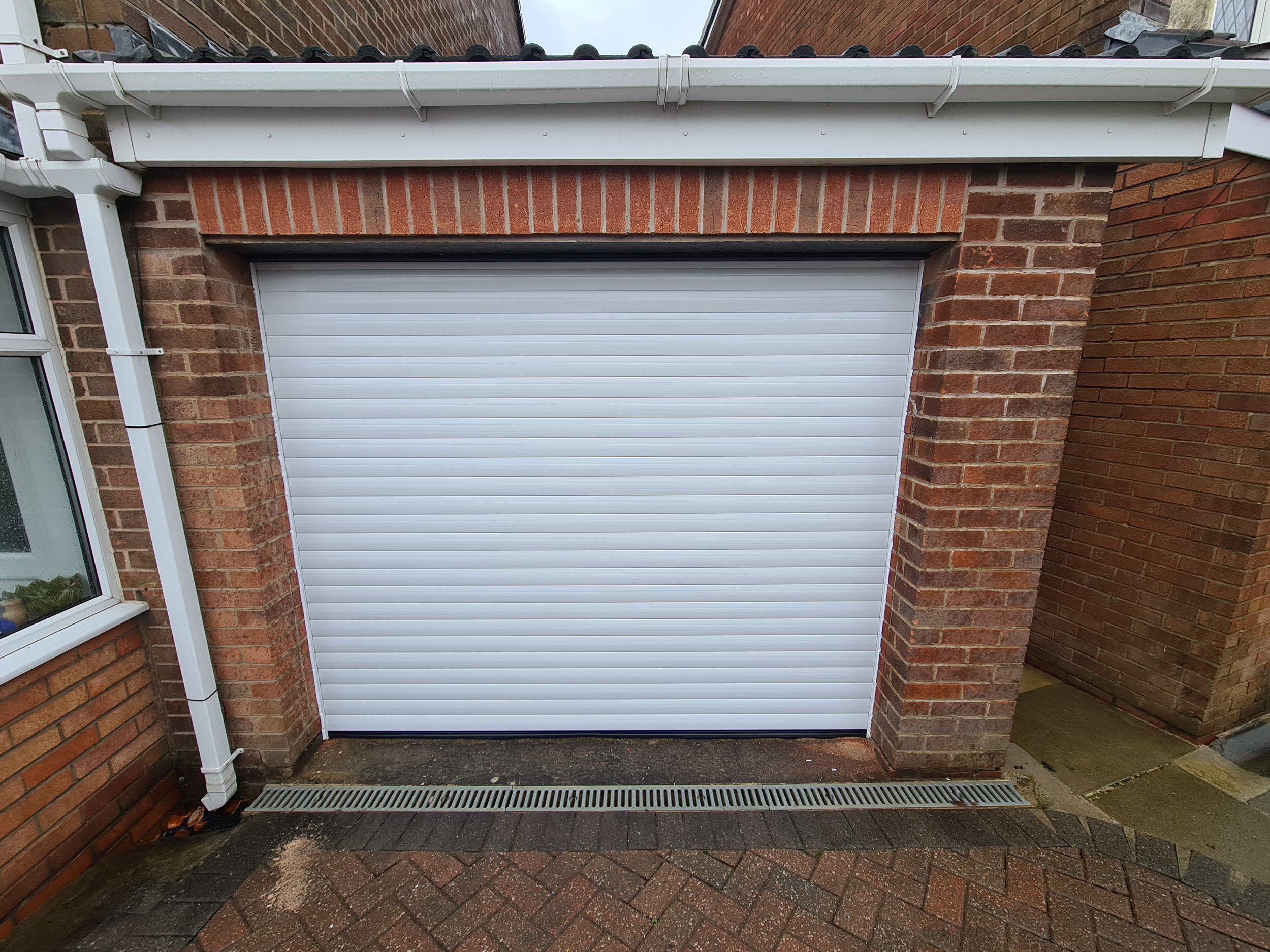 Uk Doors Classic 77mm in White with White frame
