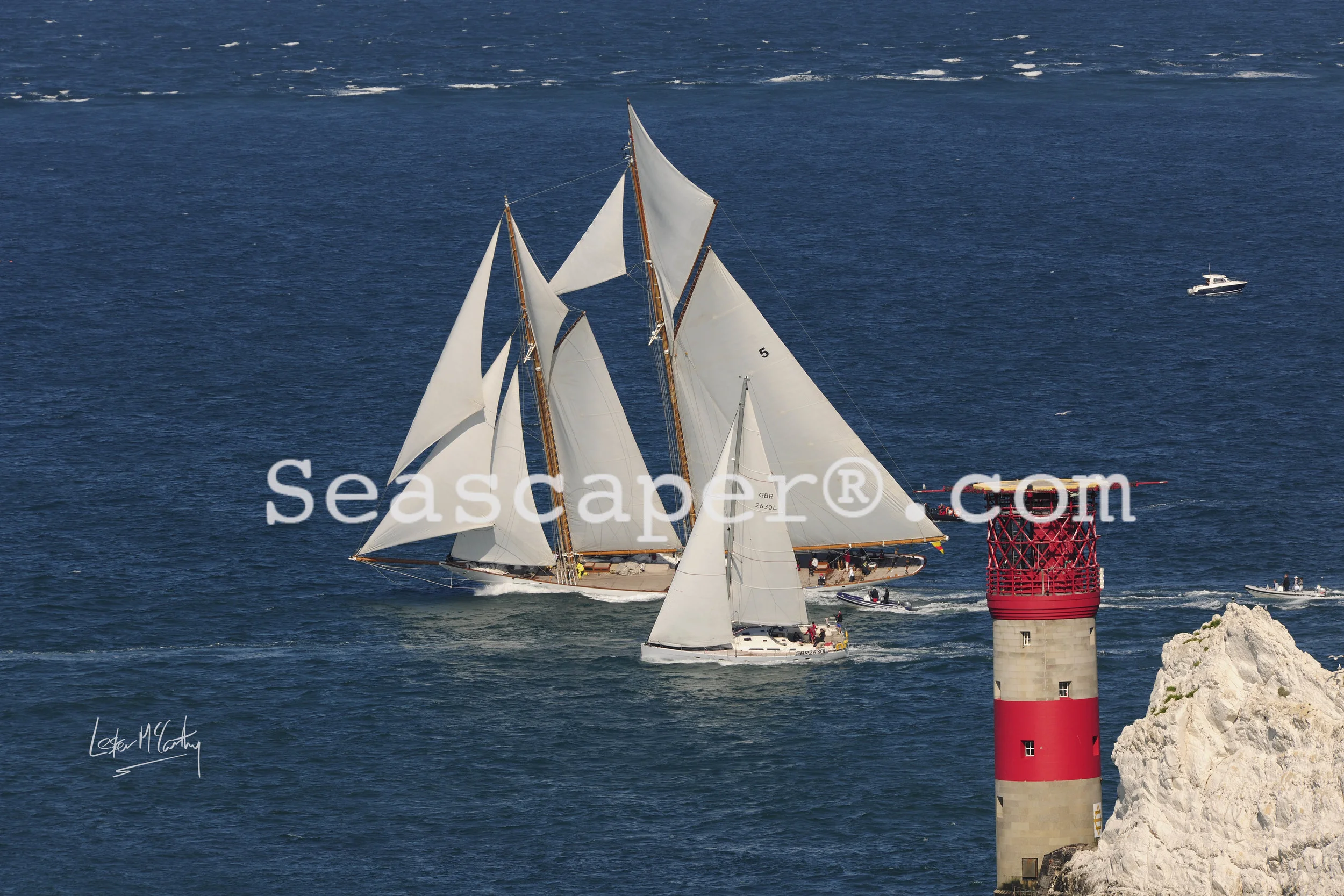 RoundIslandRace20153936copywww.jpg