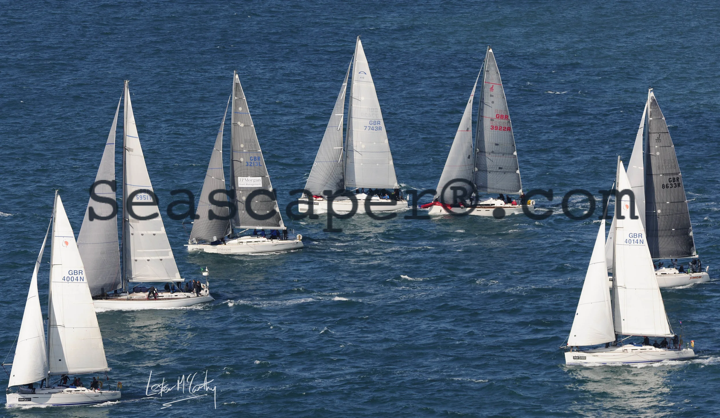 RoundIslandRace20154028copywww.jpg