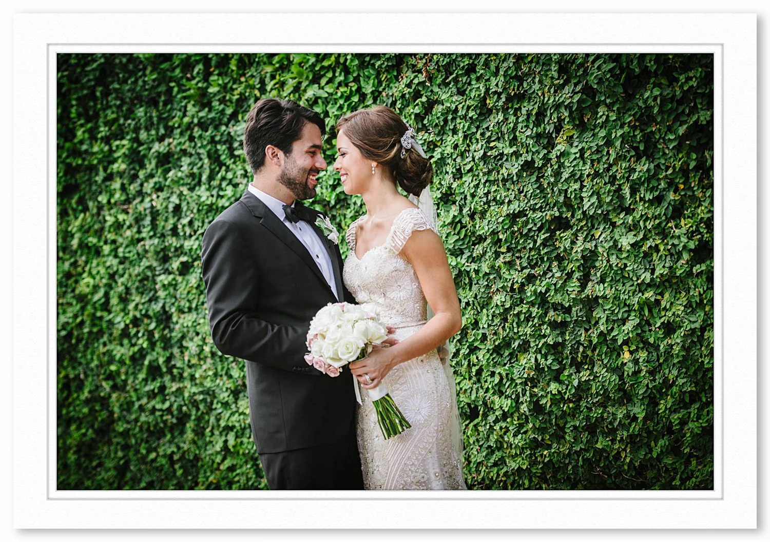 miami-beach-bath-club-wedding-photography-032.jpg