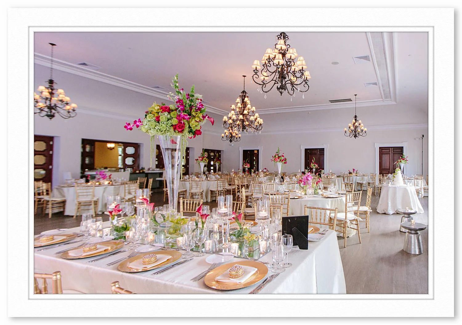 miami-beach-bath-club-wedding-photography-043.jpg