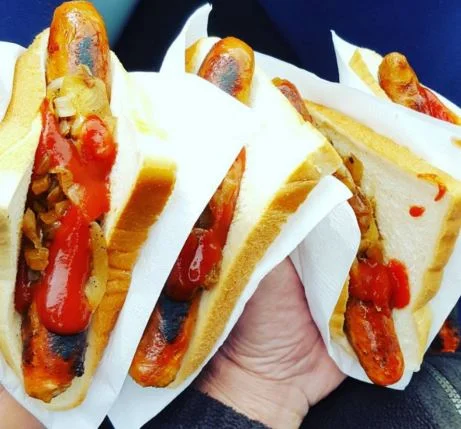 Mitre 10, Diamond Valley BBQ Fundraiser