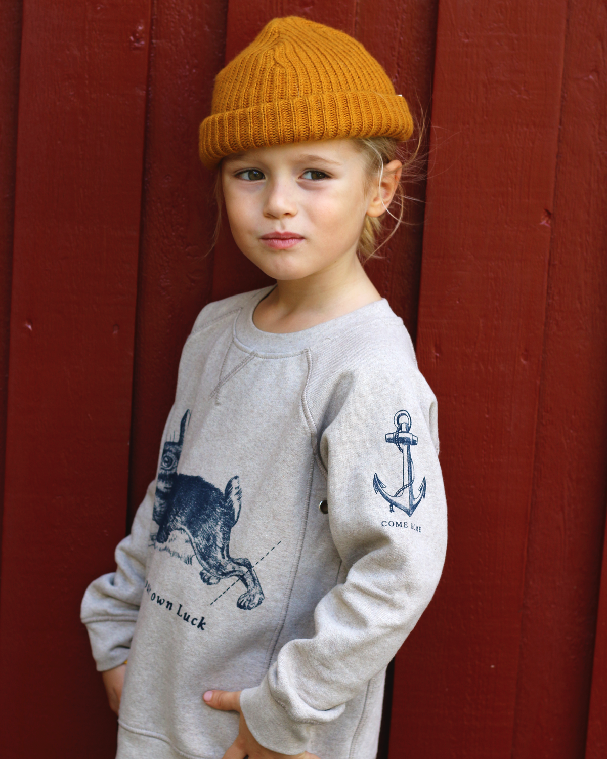 softgallery_aw16_threadsthatcount_yellowandblue.png