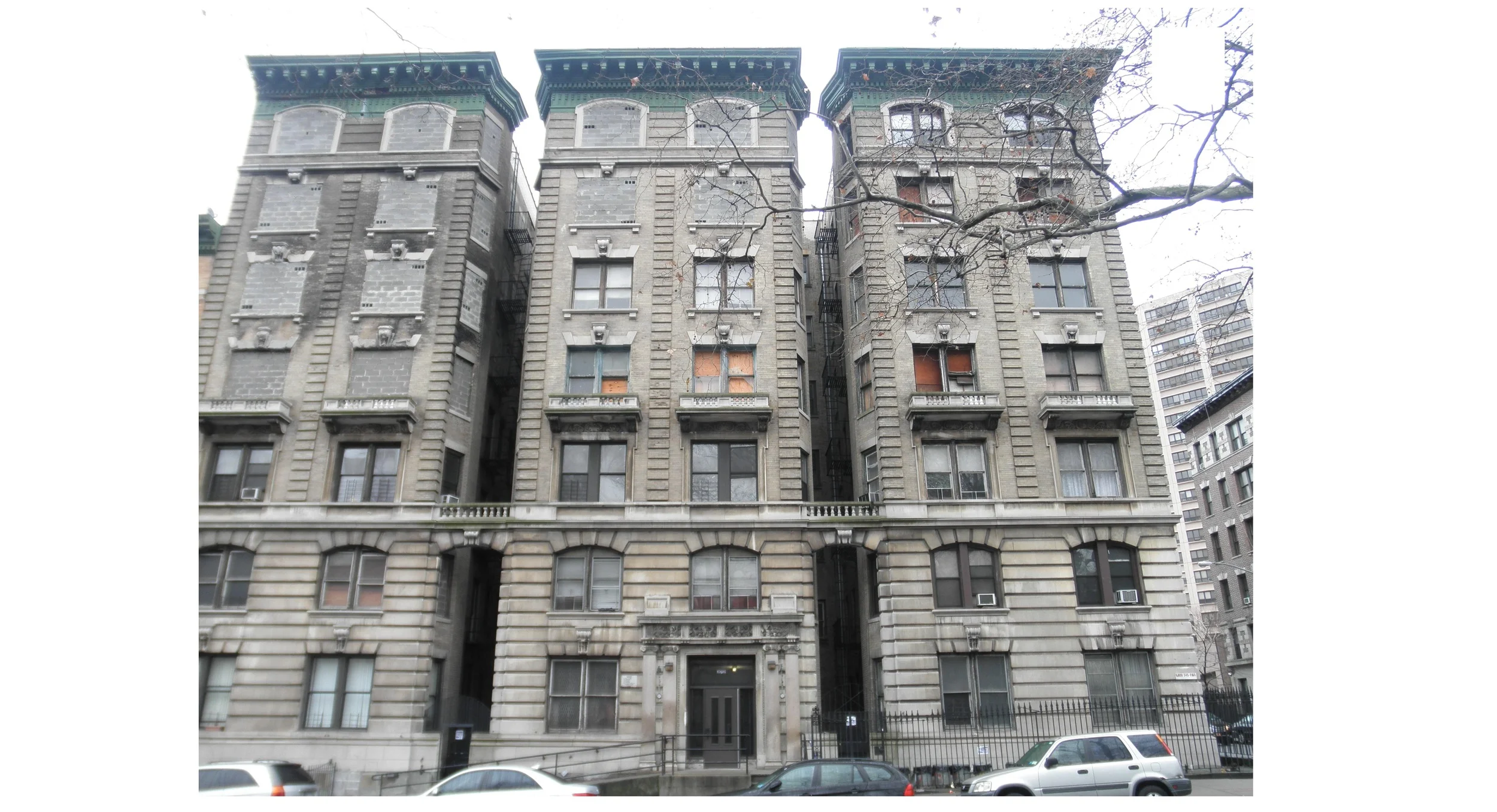 272 Manhattan Ave: Before Restoration