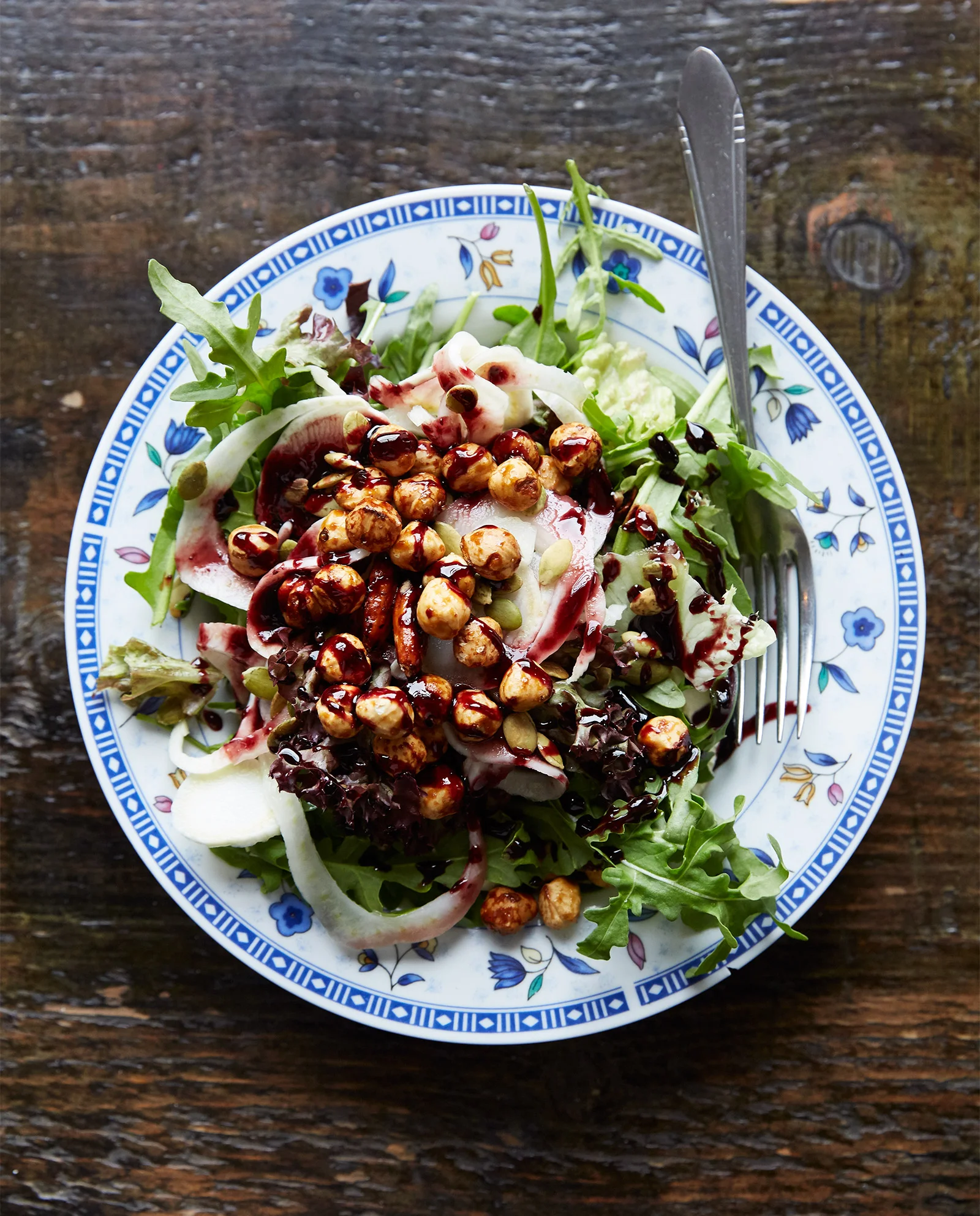 Salad wth chickpeas