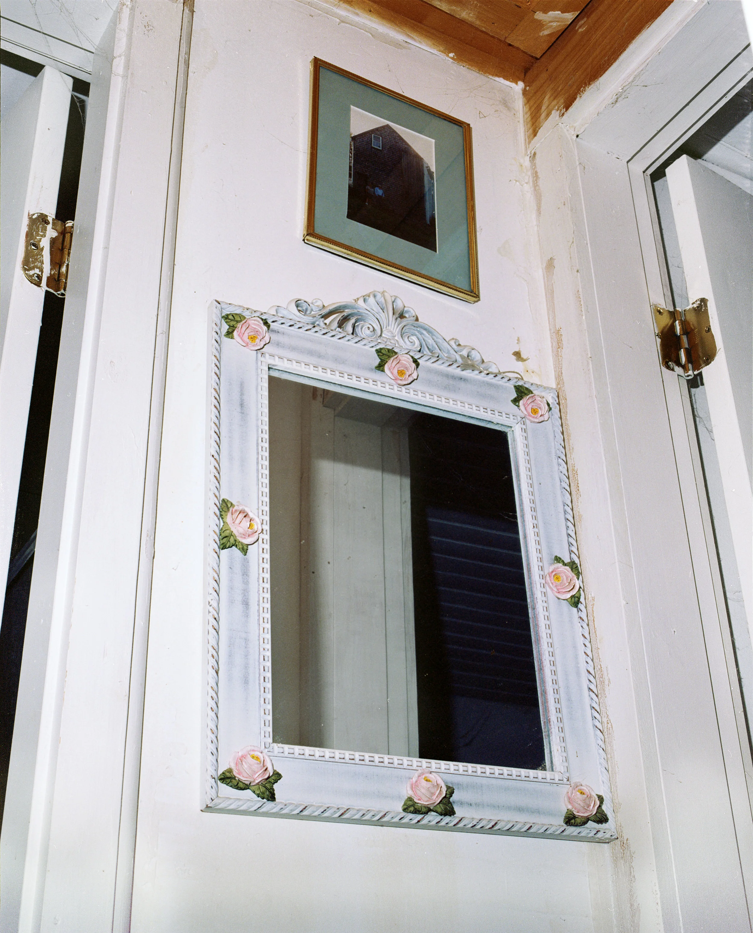 still walllmirror.jpg