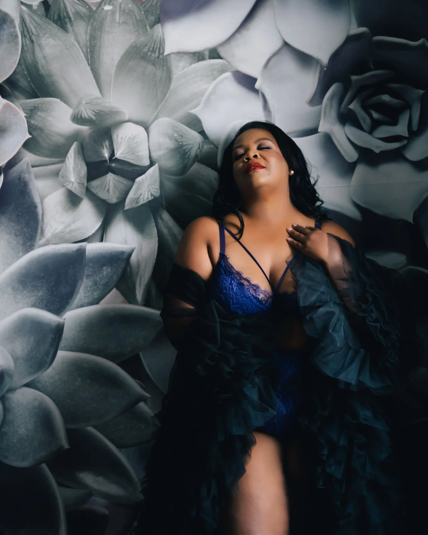 This session was a choice. A choice to celebrate growth, softness, strength, and the woman who keeps showing up for herself year after year. 🔥

Schedule out some 🫵YOU 🫵 time. DM us or text (504) 321-5480 for more information.

#birthdayboudoir #bo