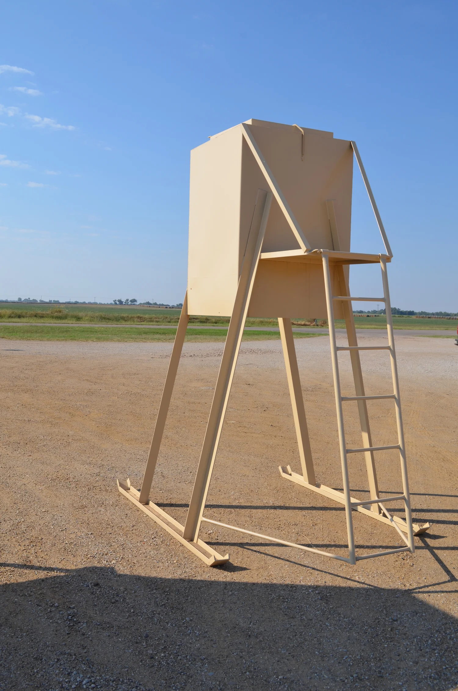 Deer Feeders Bar 6
