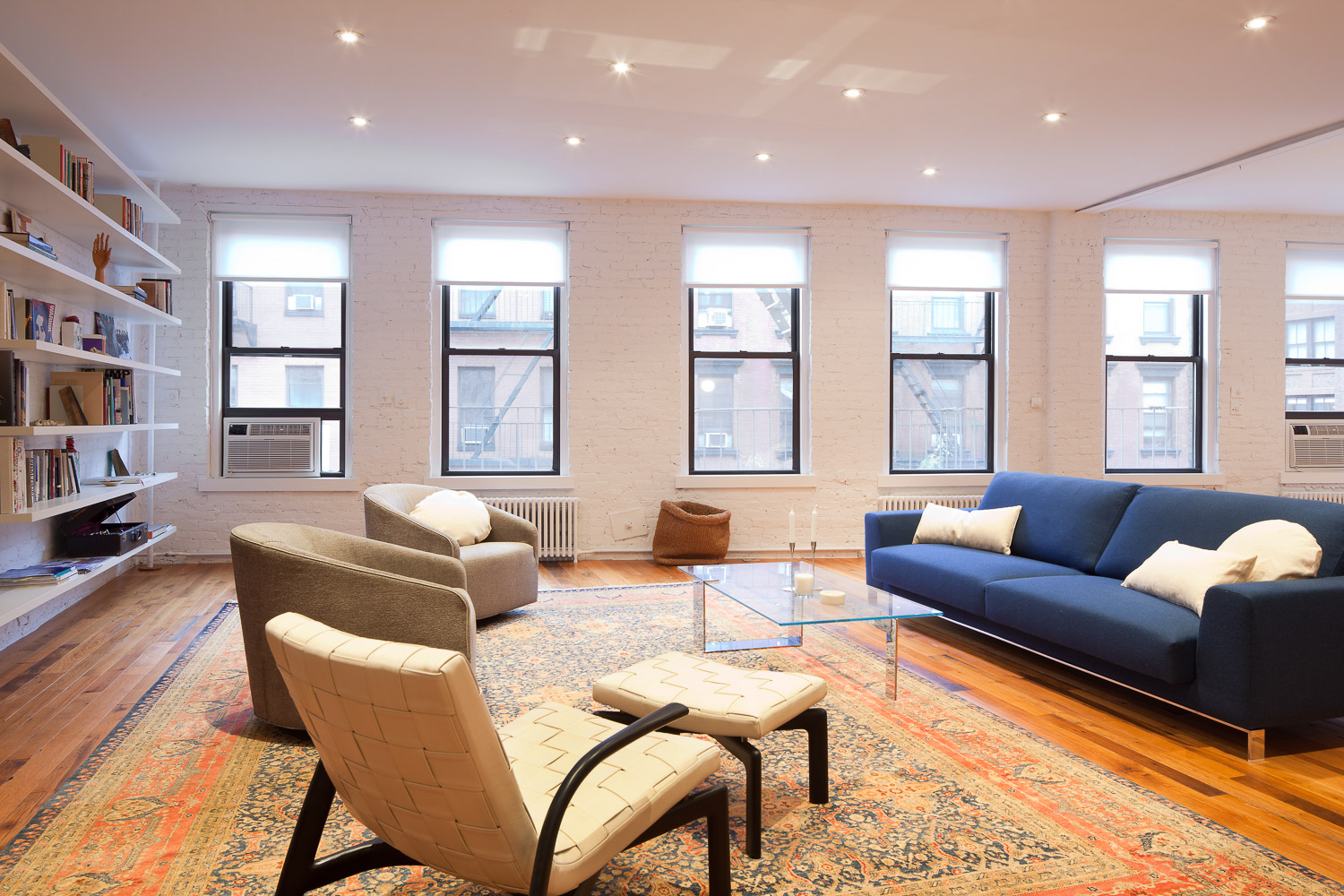 Munter Residence by I-Beam_Living room_Photo by Travis Dubreuil.jpg
