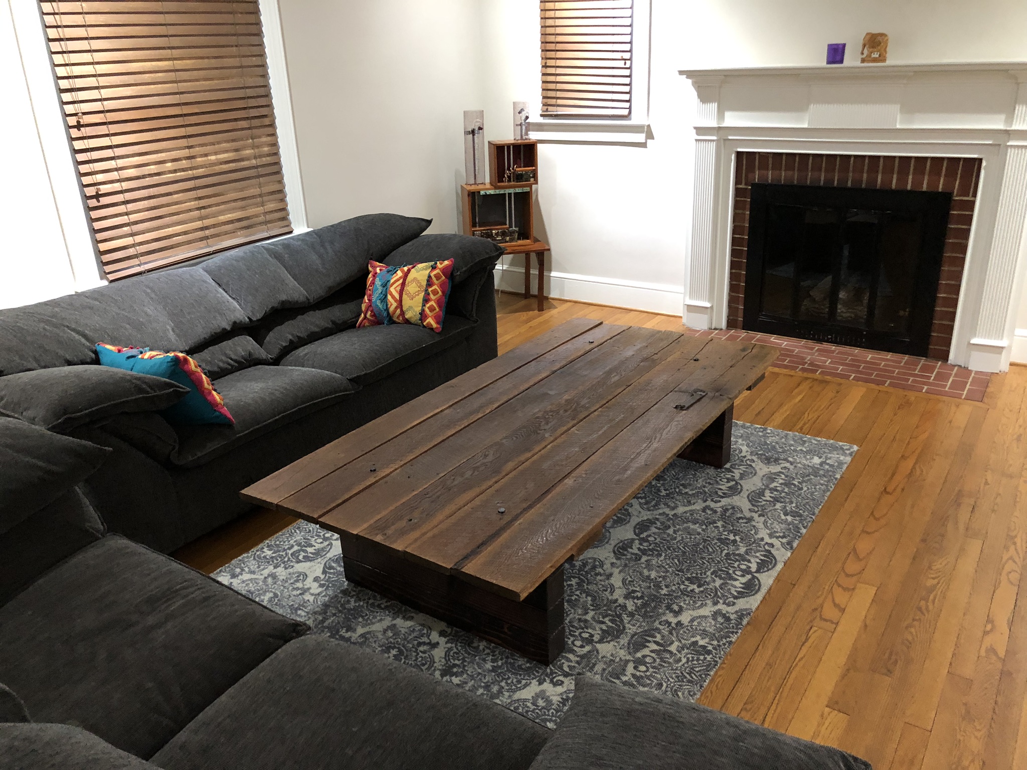 Bard Door Coffee Table-01.jpeg