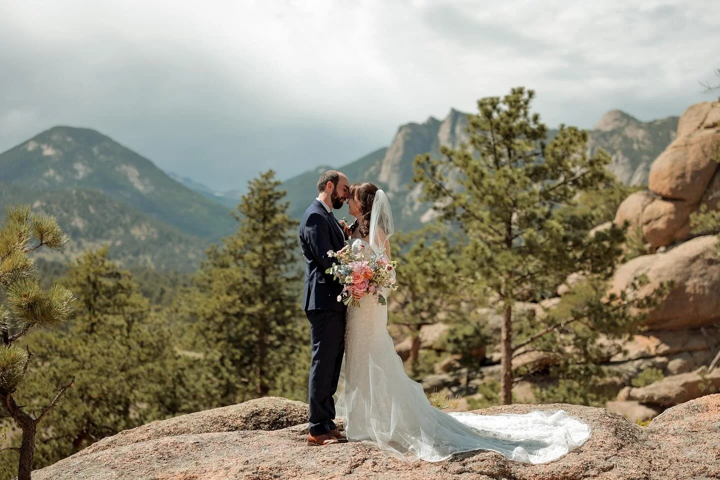 Such a cool opportunity to travel out to Estes Park and Capture this amazing wedding!