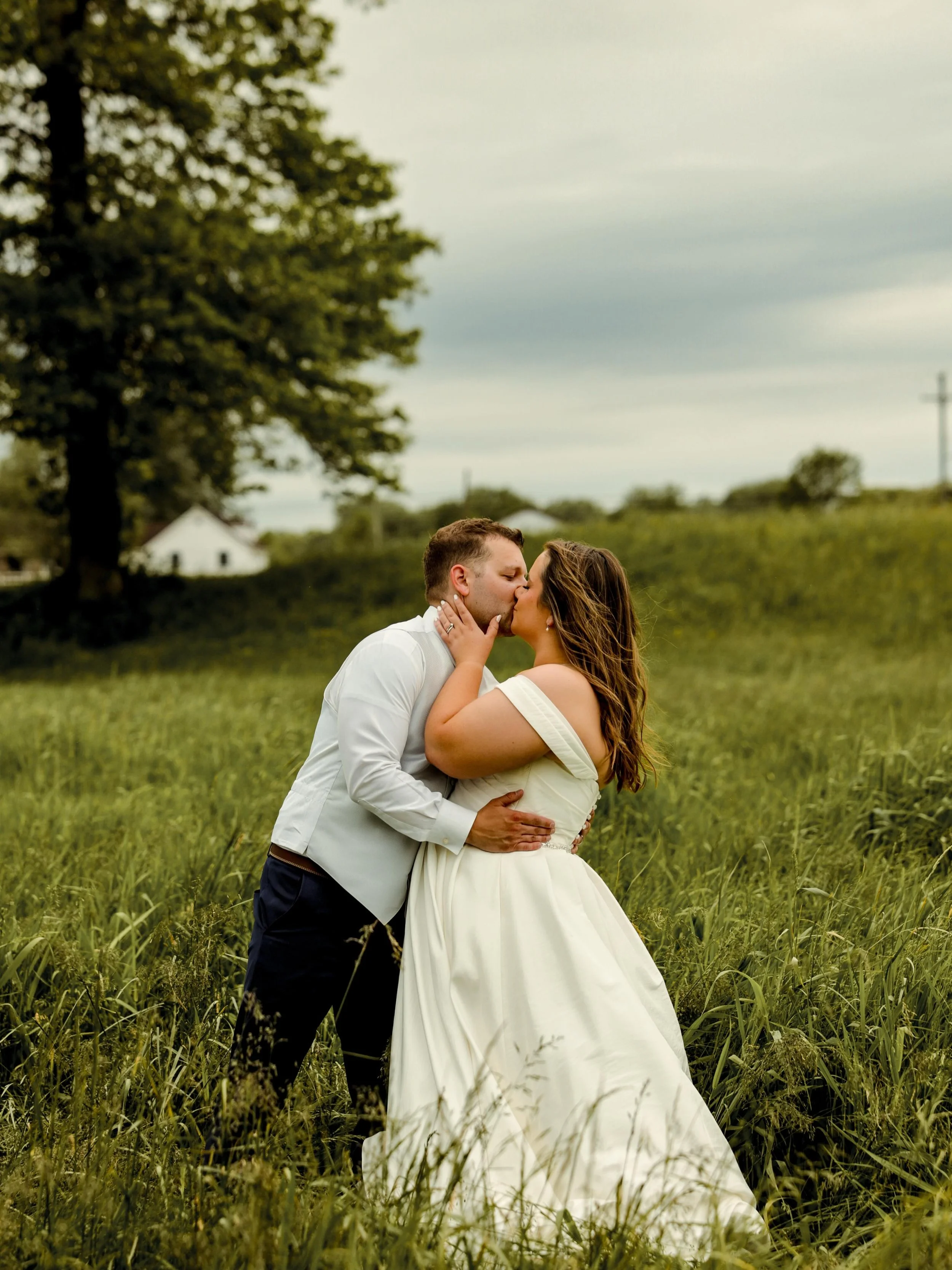 Some sneak peeks for Hannah &amp; Nick! 
May 22, 2026