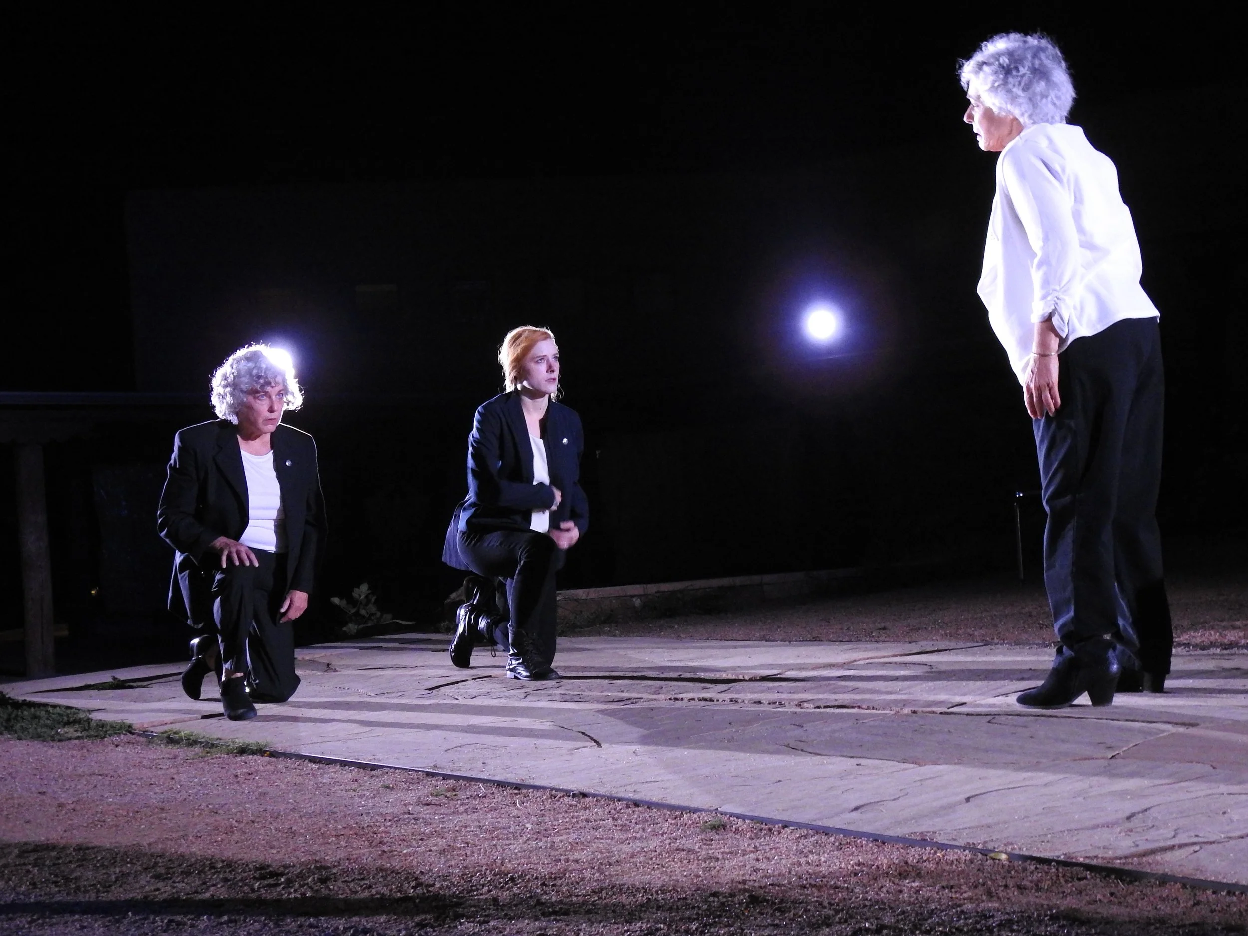 Decius Brutus kneeling before Caesar