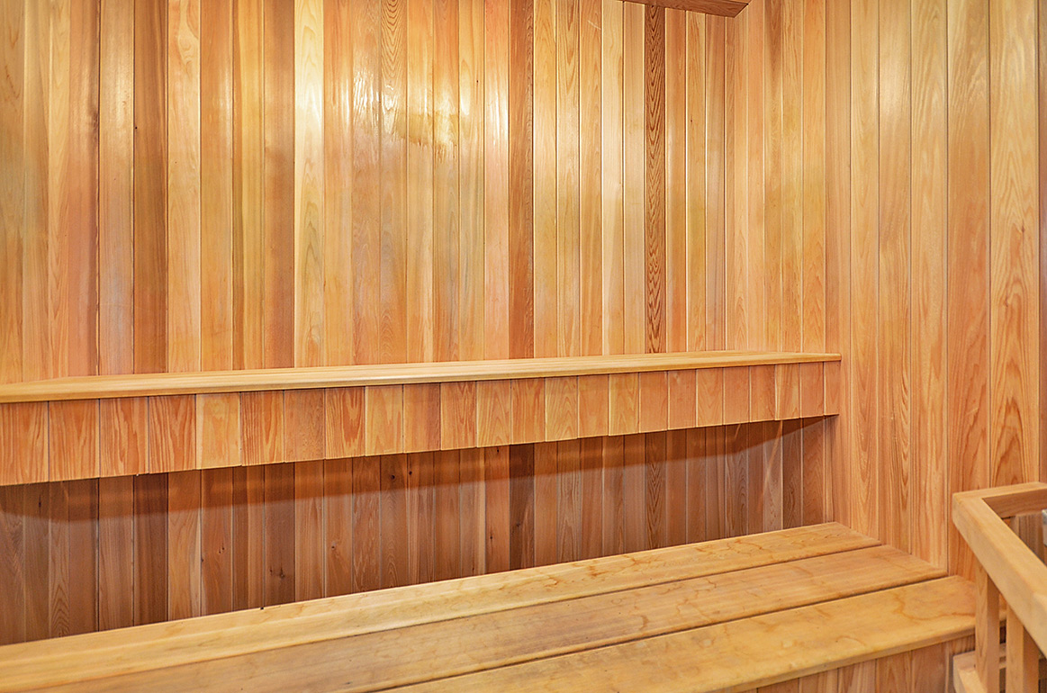 025sauna.jpg