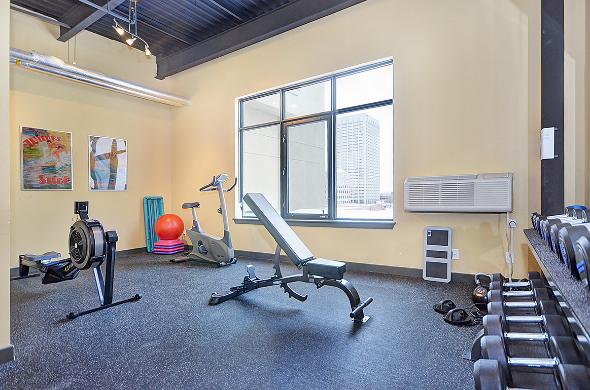 024gym.jpg