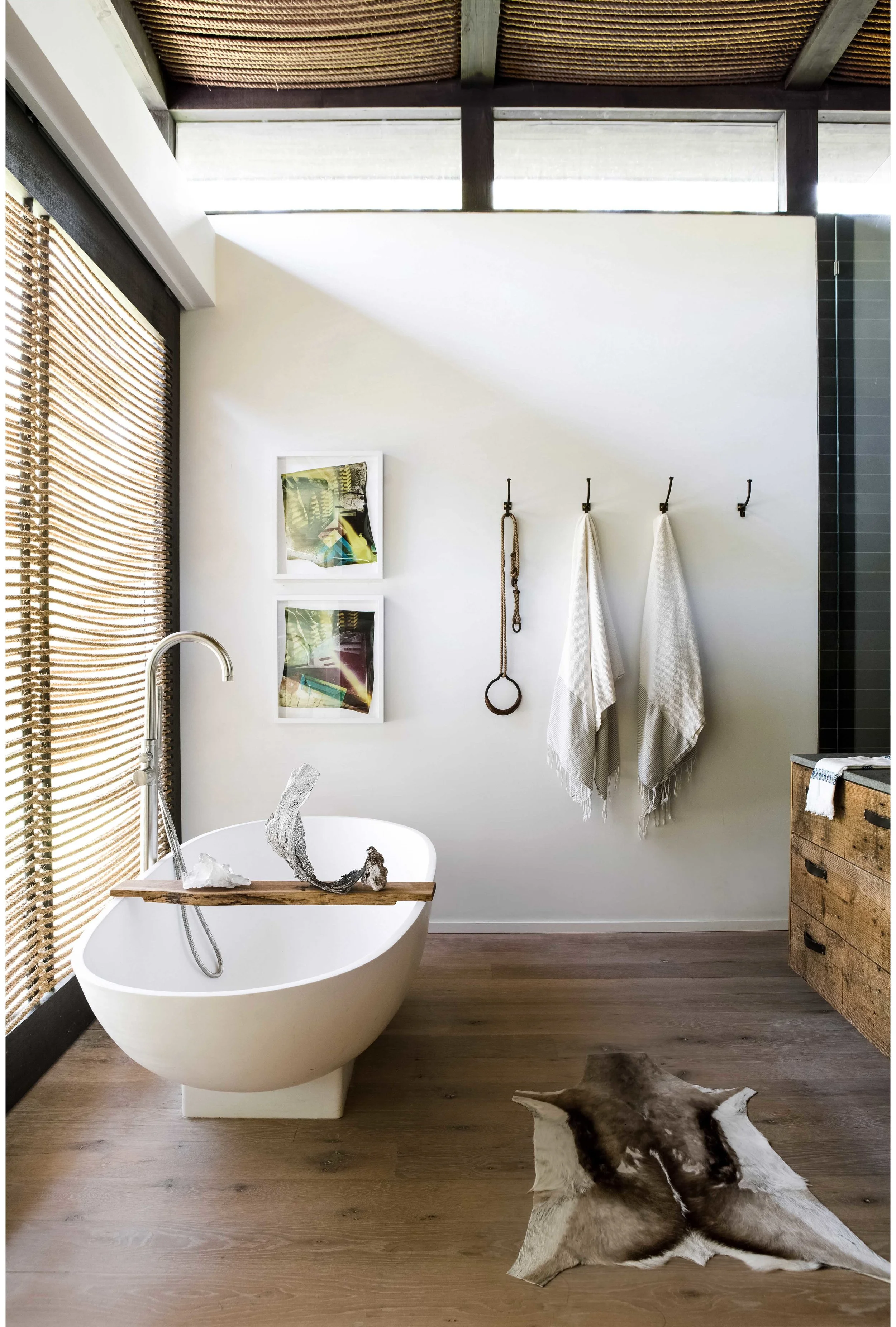 Sarah Elliott Photography Athena Calderone Bathroom.jpg