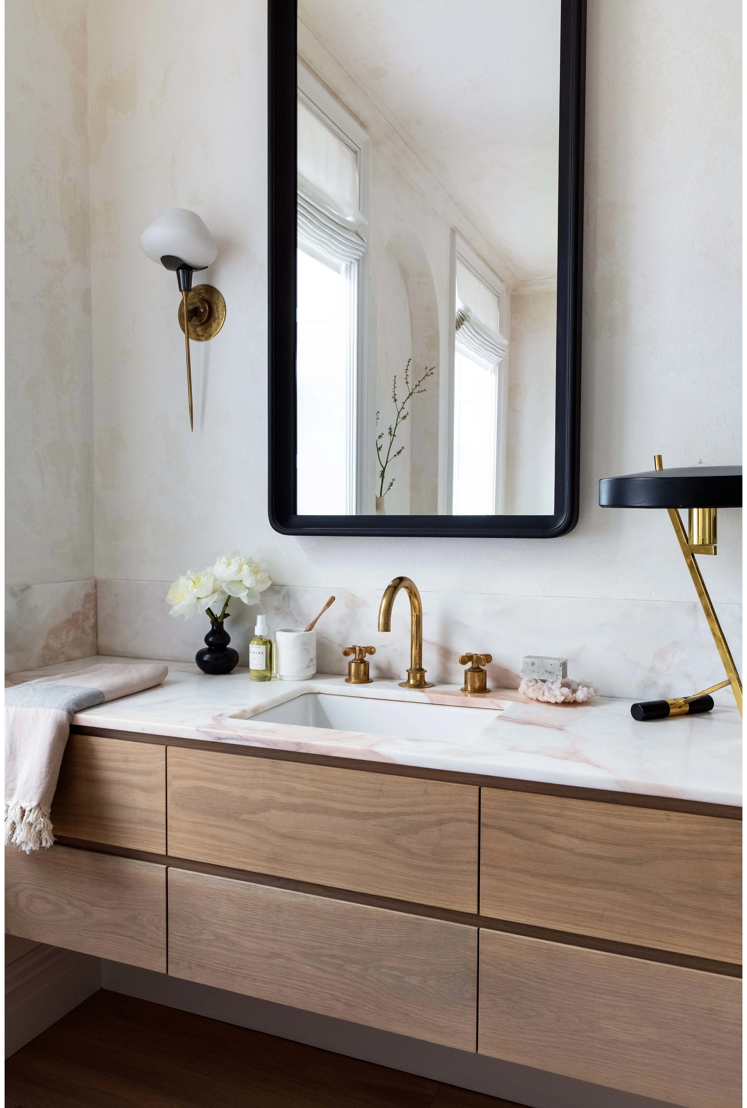 Sarah Elliott Photography Athena Calderone Home 2.jpg