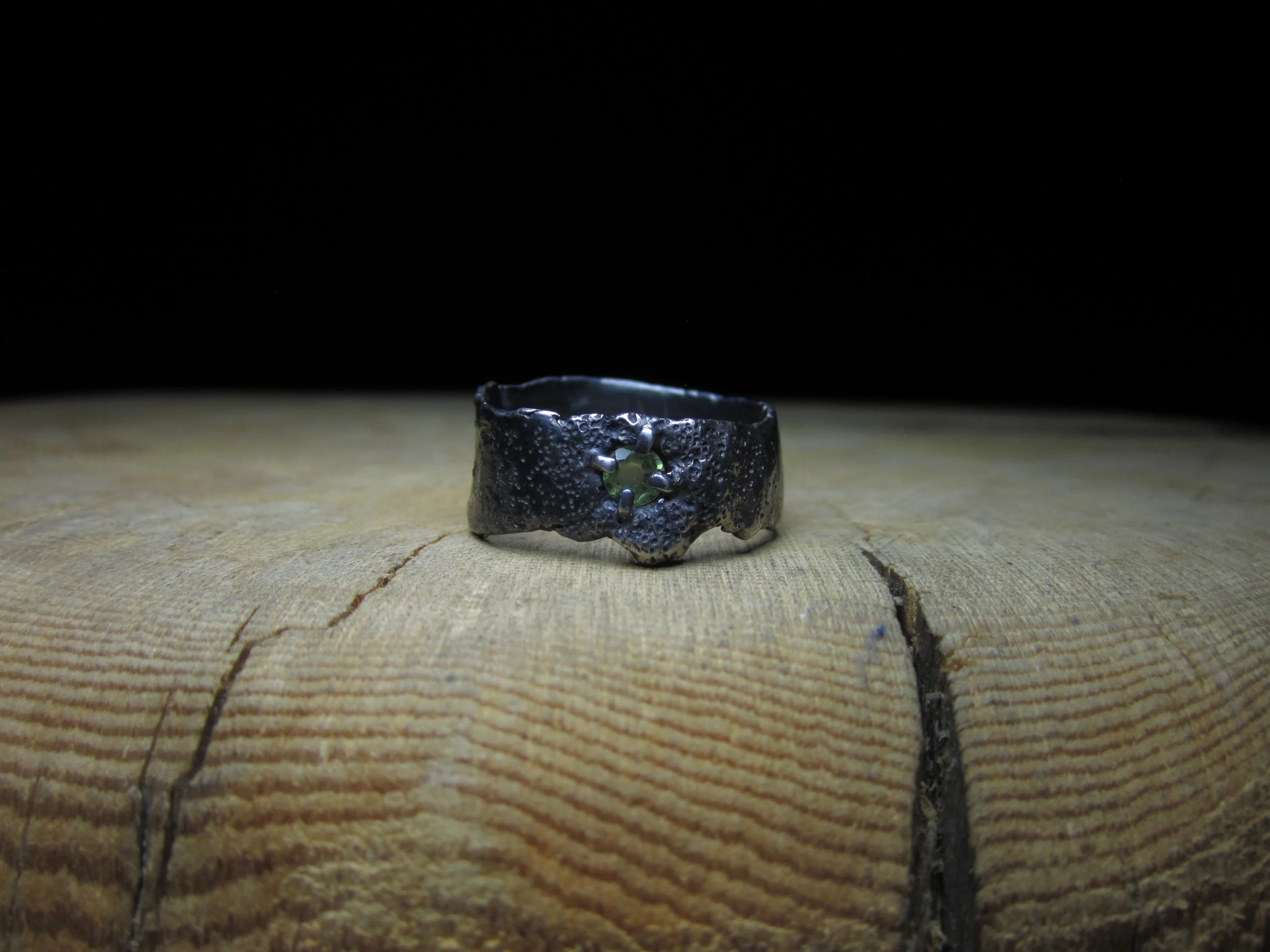 Peridot Wide Band 01.JPG