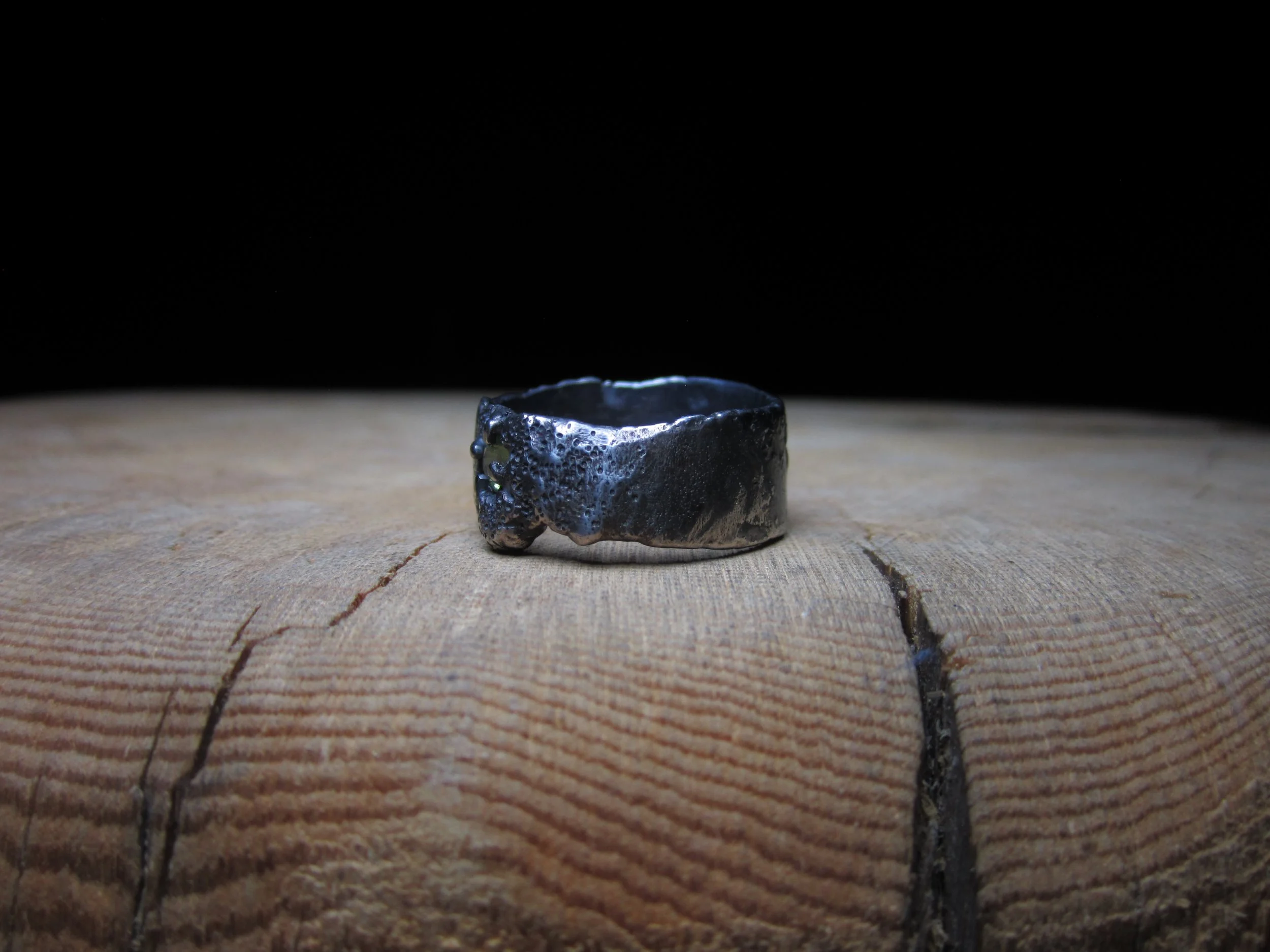 Peridot Wide Band 05.JPG