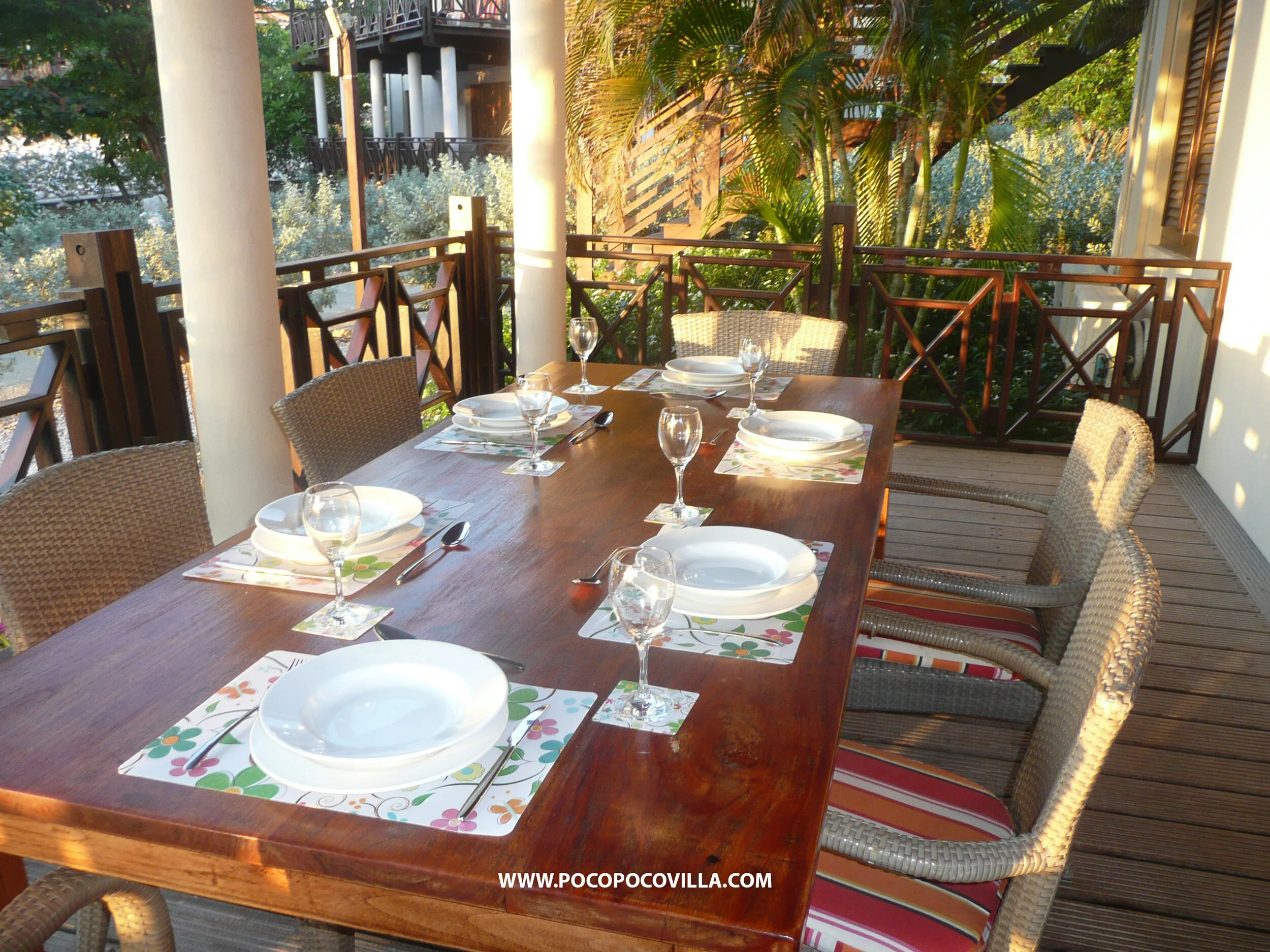 Dining Set Brand.jpg