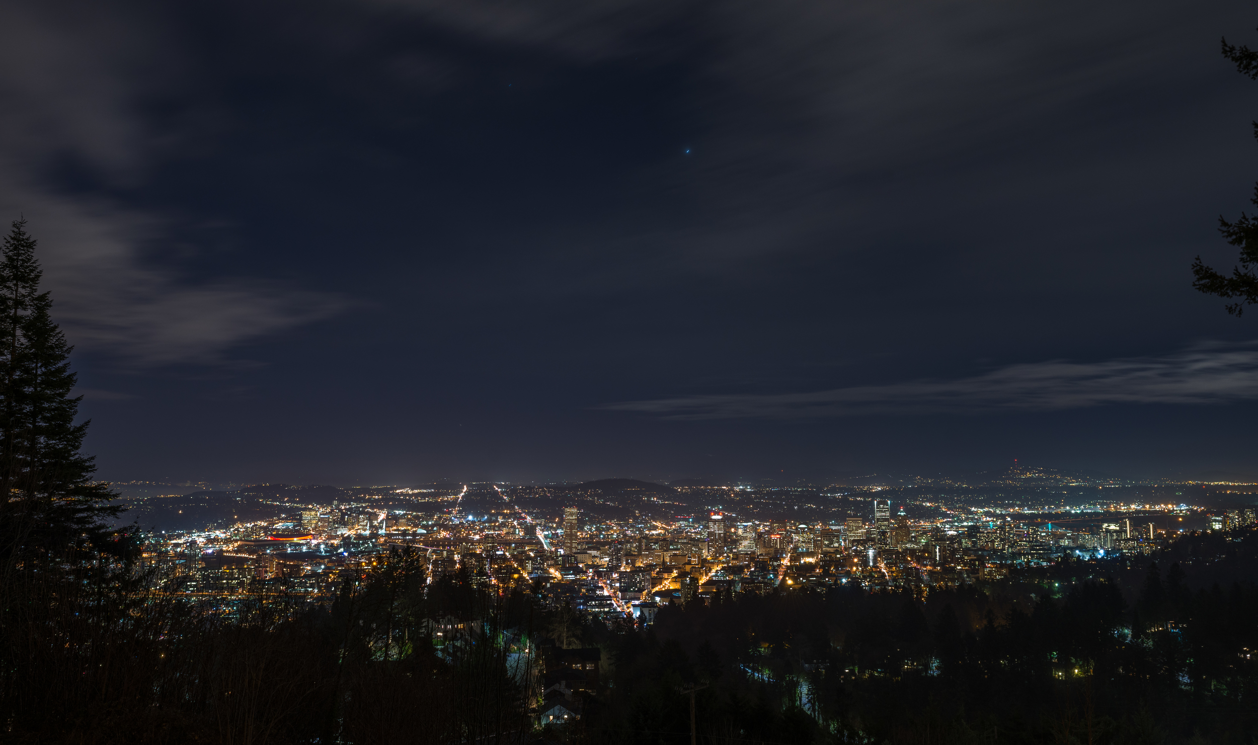 Wow. Hands down, best view of the city. Thank you Em for a rad evening and for showing me this spot! 