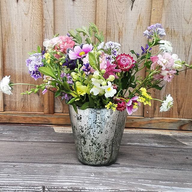 flowers from the farm - local flowers sunday