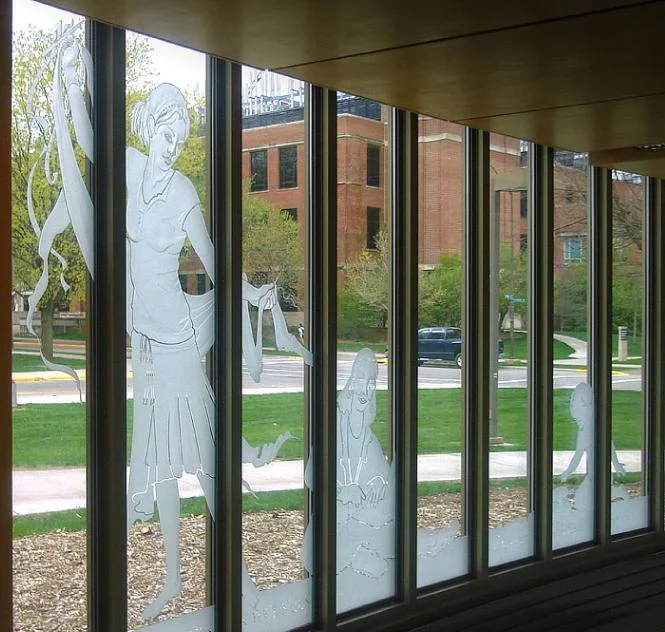 pegasus-studio-inc-procession-etched-glass-design-iowa-state-university-2.jpg