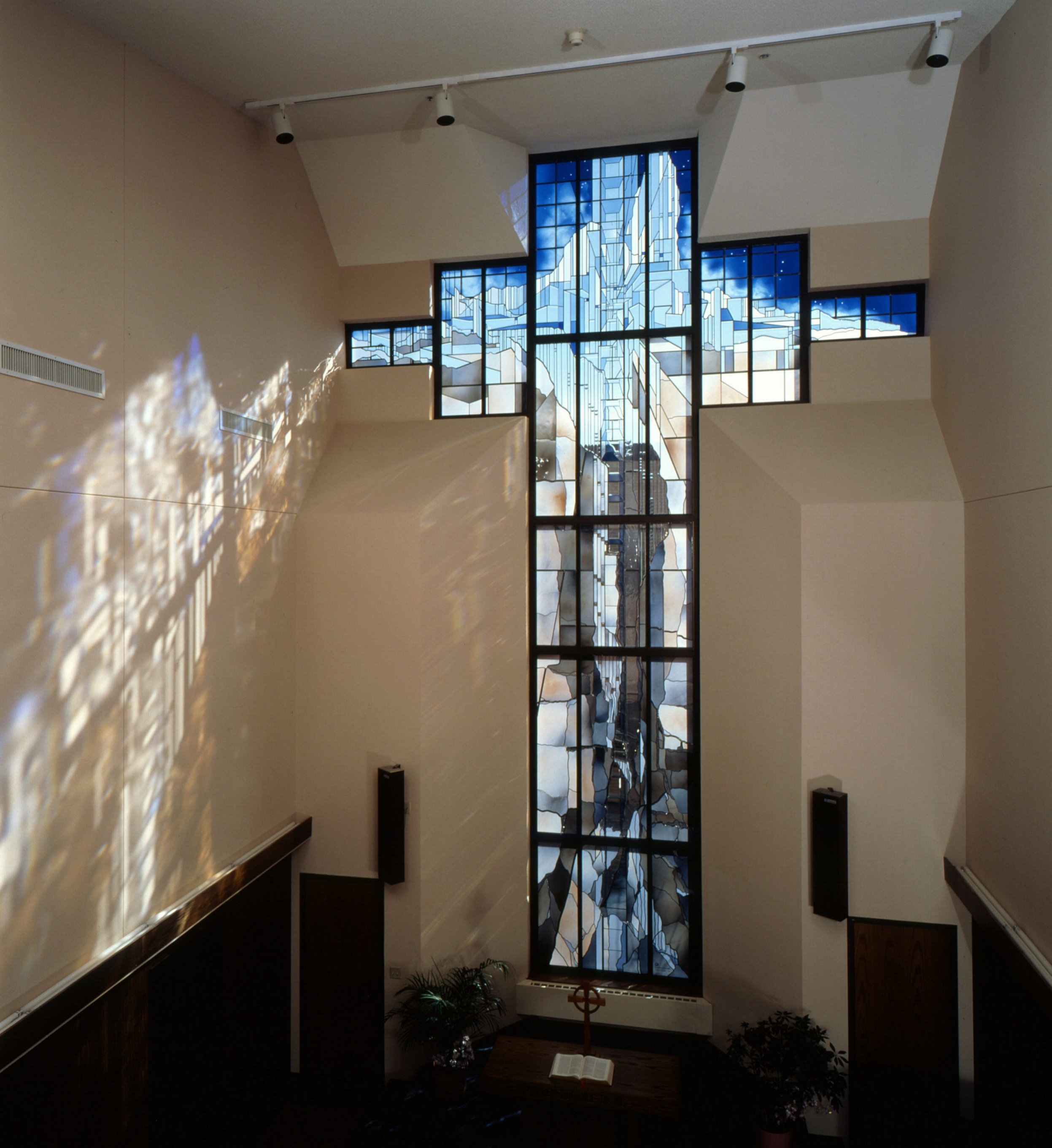 chapel1.jpg