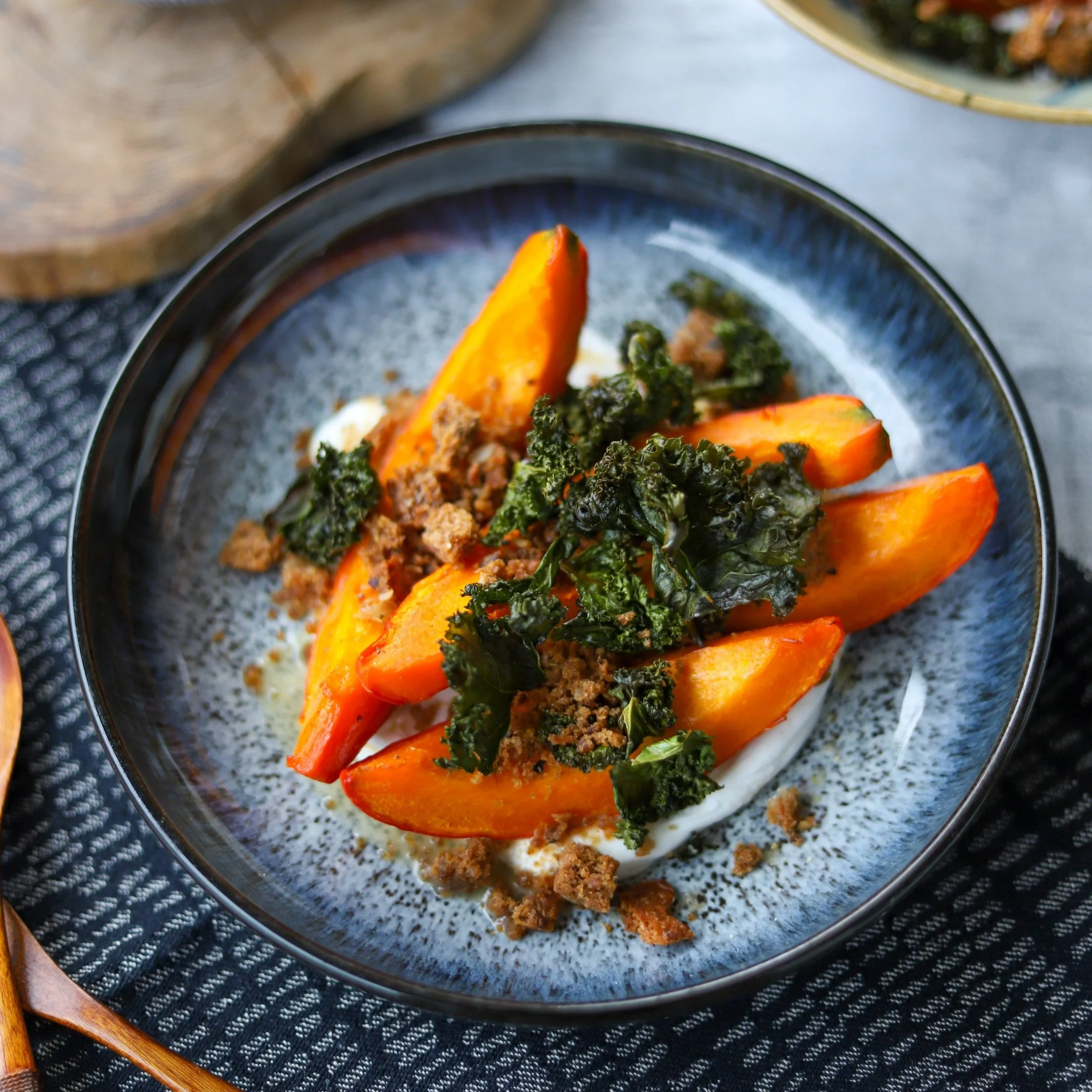 Whipped goats cheese, onion squash, rye crumb, crispy kale
