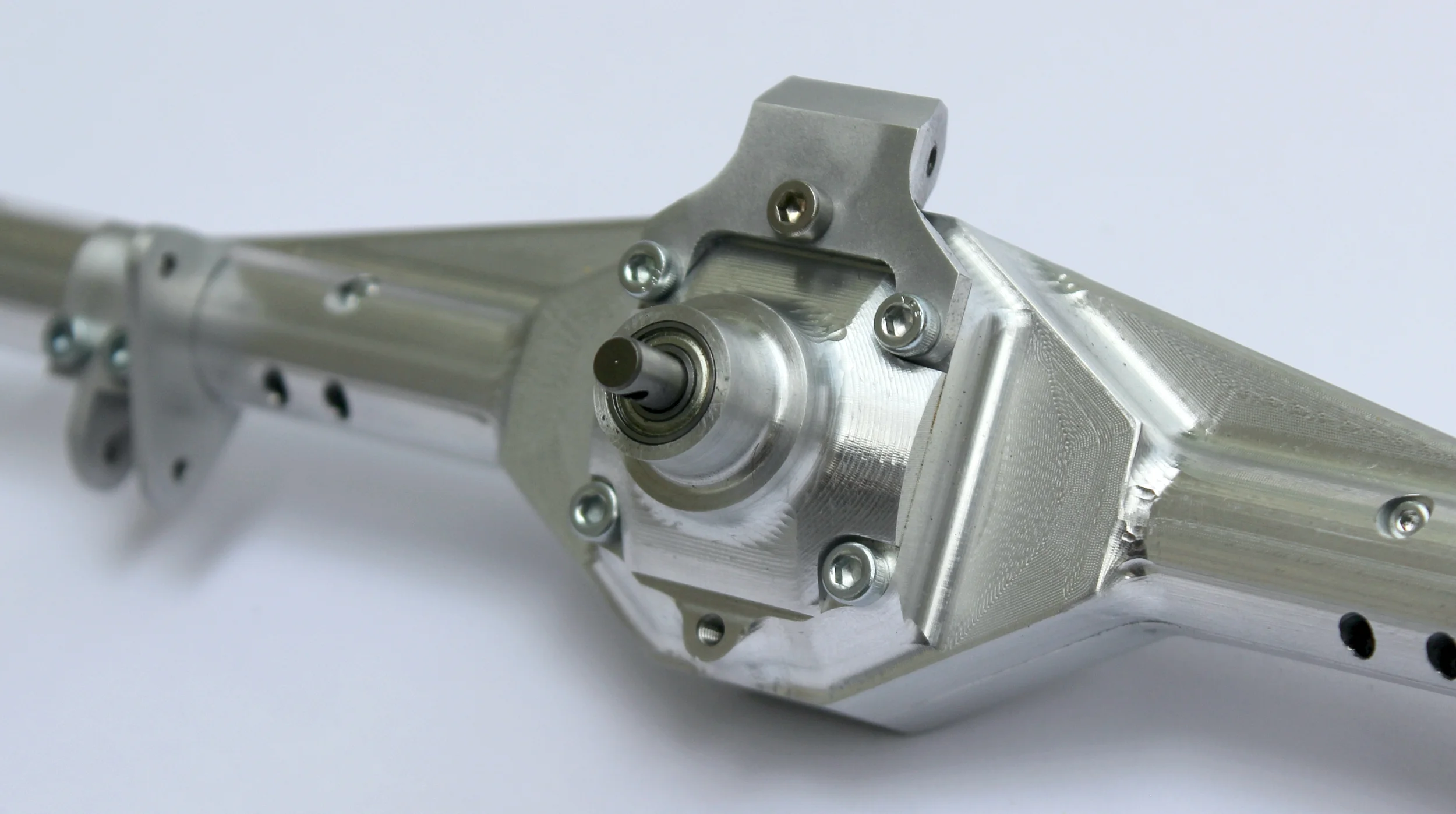 mc-axle-raw-3-L.jpg