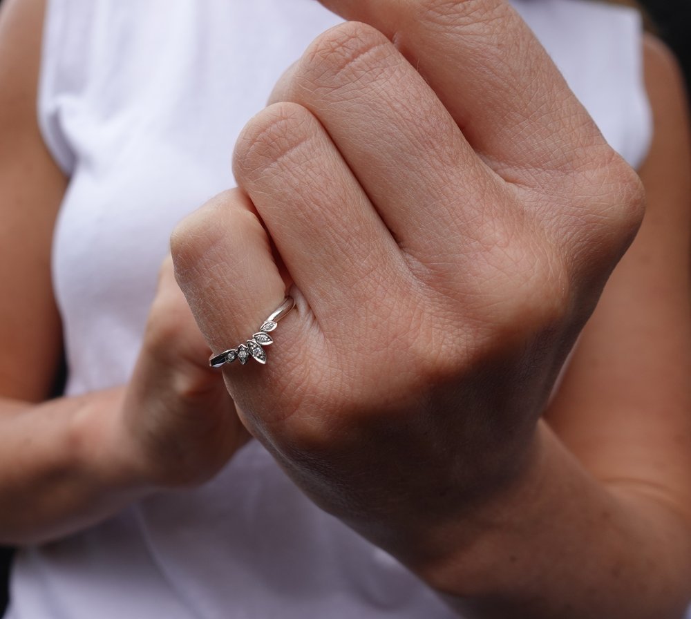 bert-jewellery-wedding-rings-petal-hand-model (2).jpg
