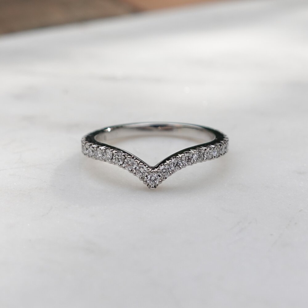 bert-jewellery-wedding-rings-wishbone-white-gold (3).jpg