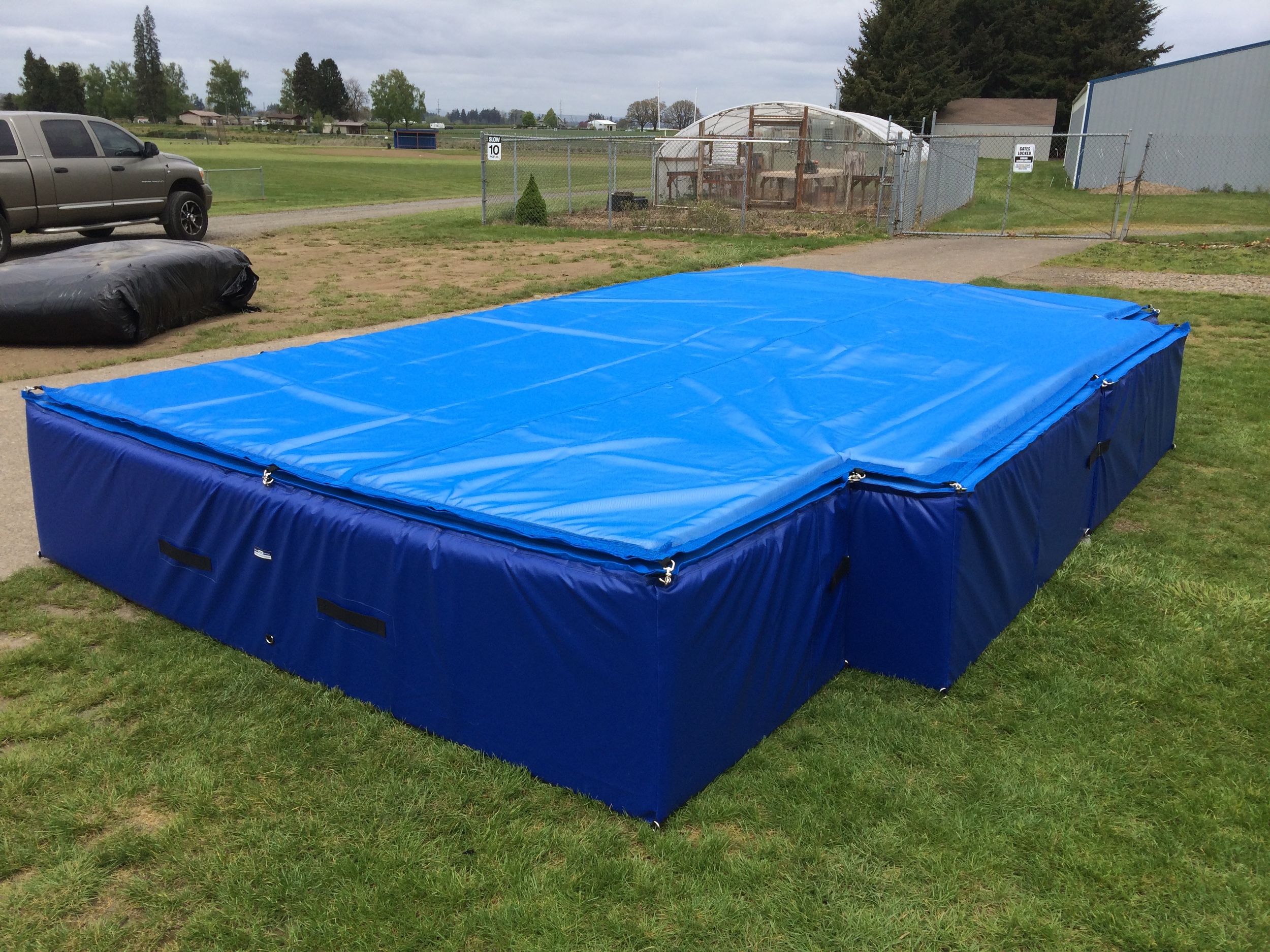 High Jump Pit - Brand New