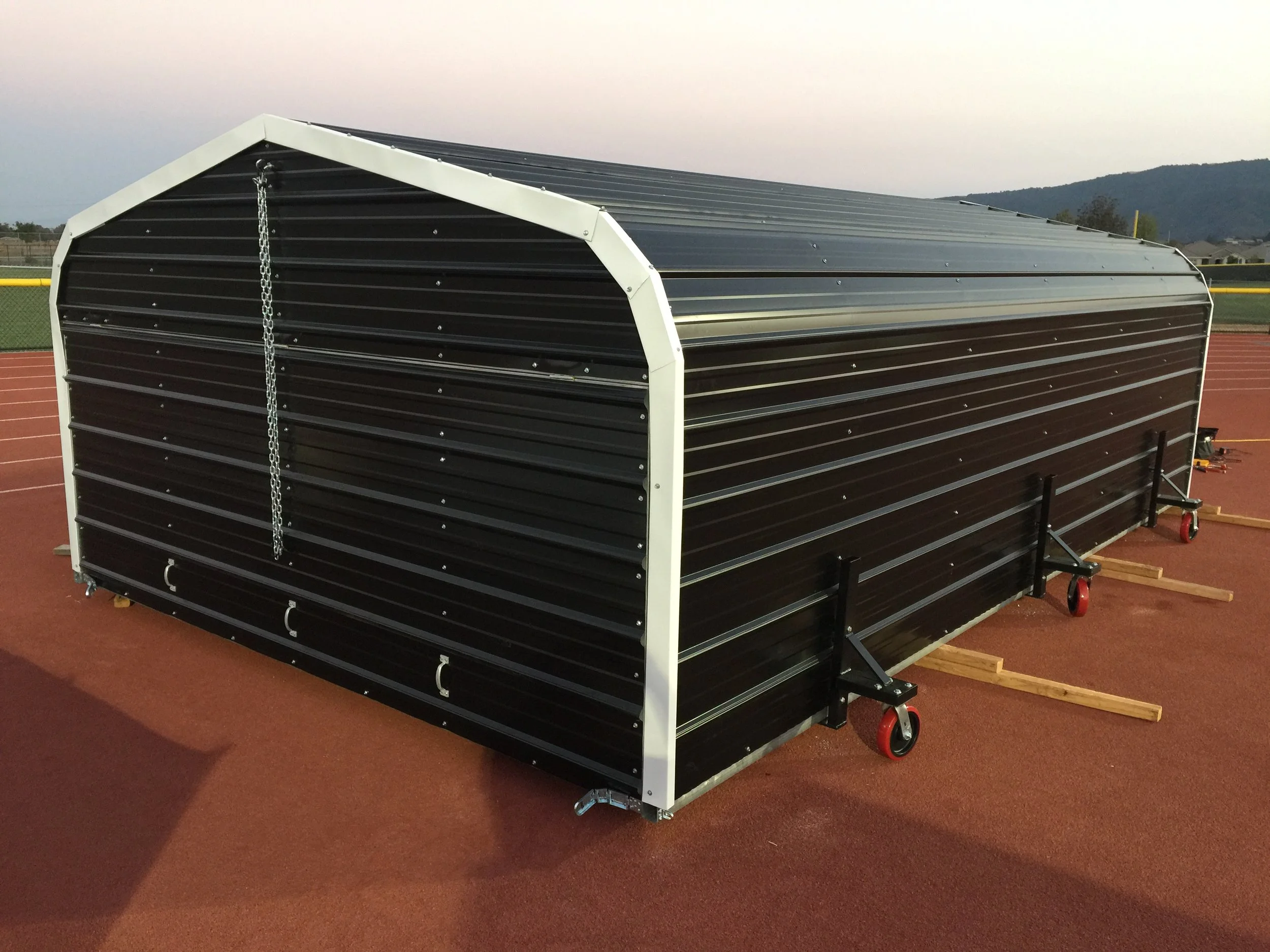 HIGH JUMP PIT SHELTER 20' X 12'