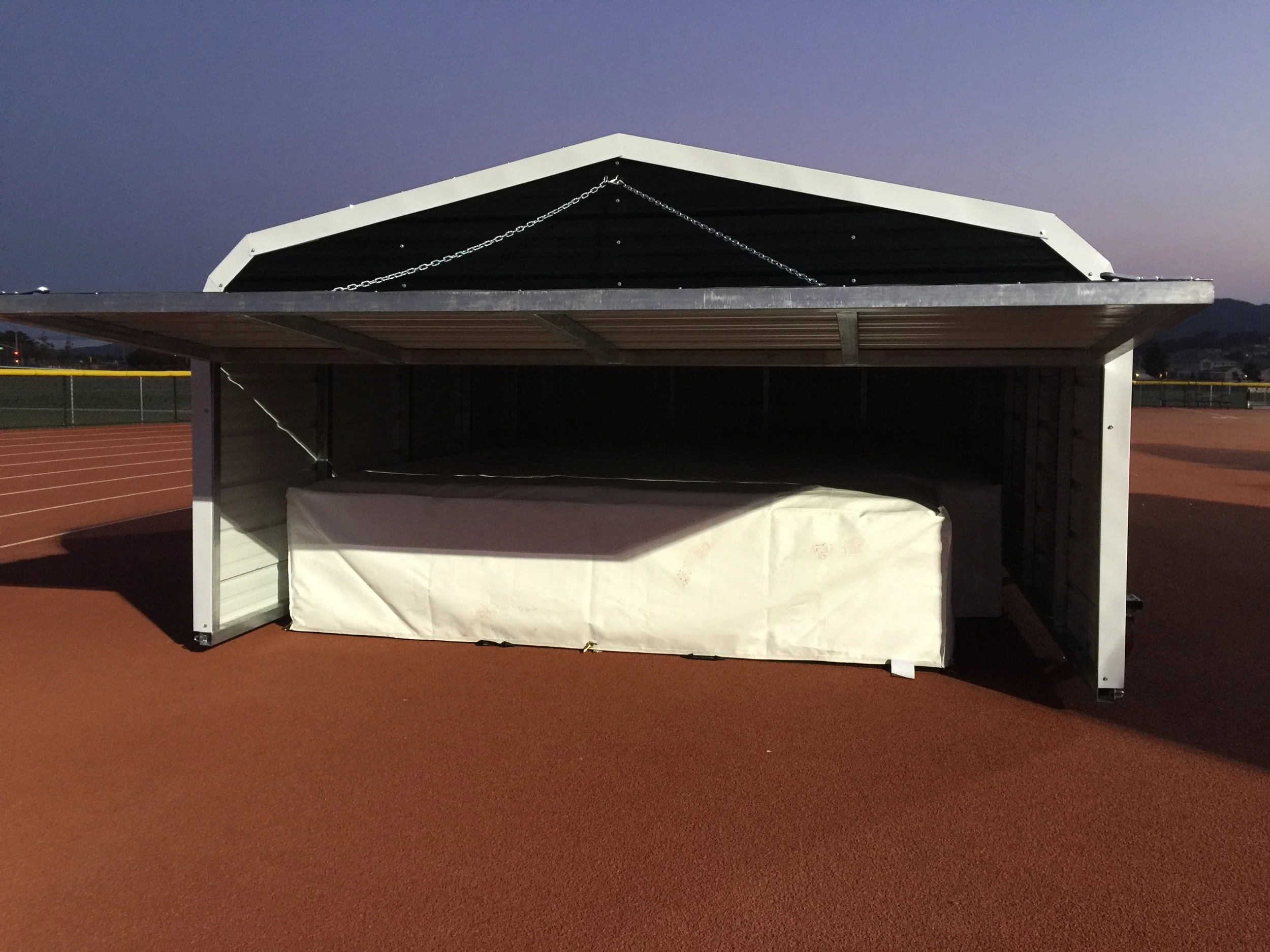 HIGH JUMP PIT SHELTER 20' X 12'
