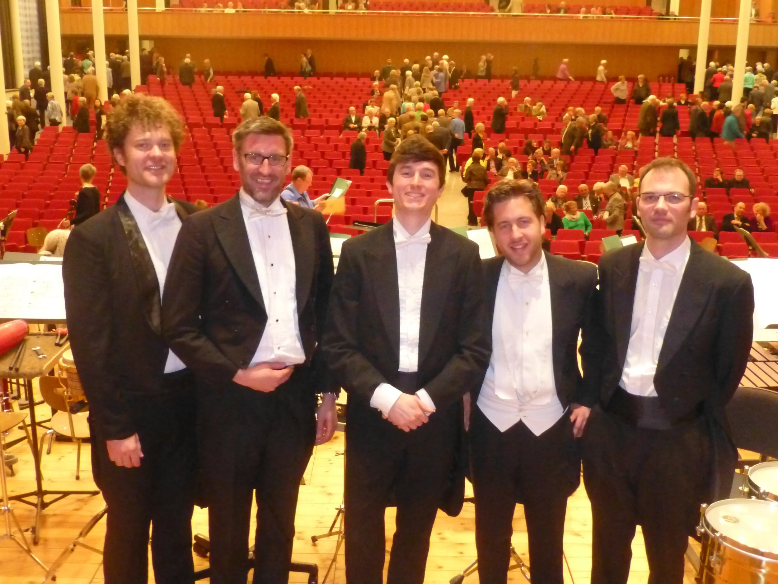 With the Nordwestdeutsche Philharmonie percs.