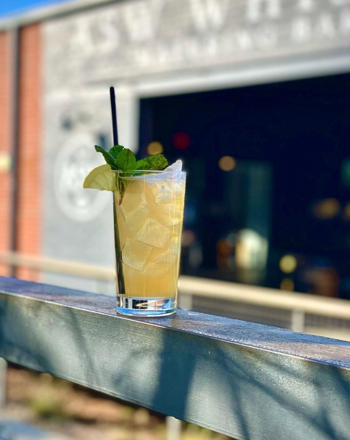 Looking for optimal ways to capitalize on the perfect spring weather? Head over to our @asw.exchange location for &ldquo;What&rsquo;s the Tea?&rdquo;&mdash; their minty twist on a boozy Arnold Palmer, now available on the brand new Spring Cocktail me