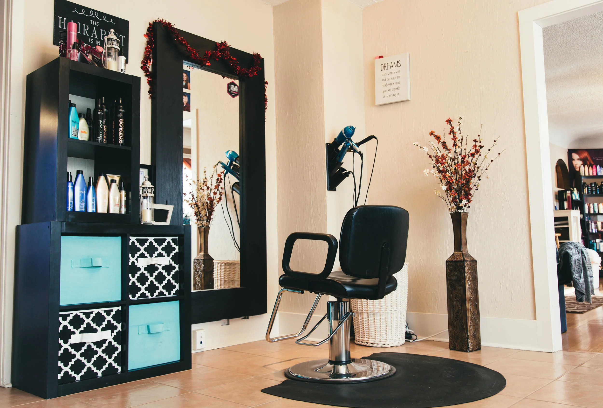 TheCourtyardSalonFinal-3.jpg