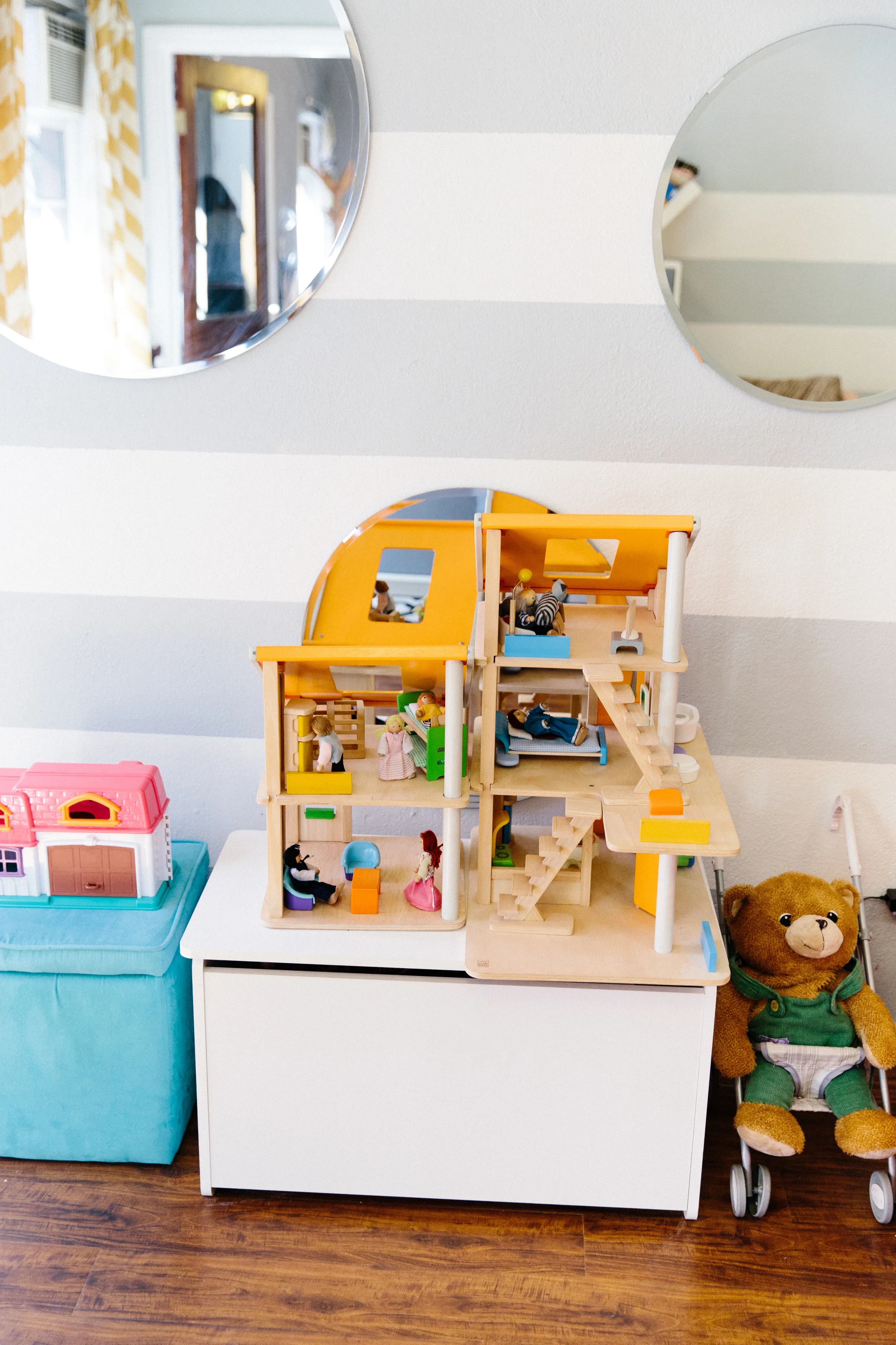 play-therapy-child-counseling-parenting-toddler-adolescents-relationship.jpg