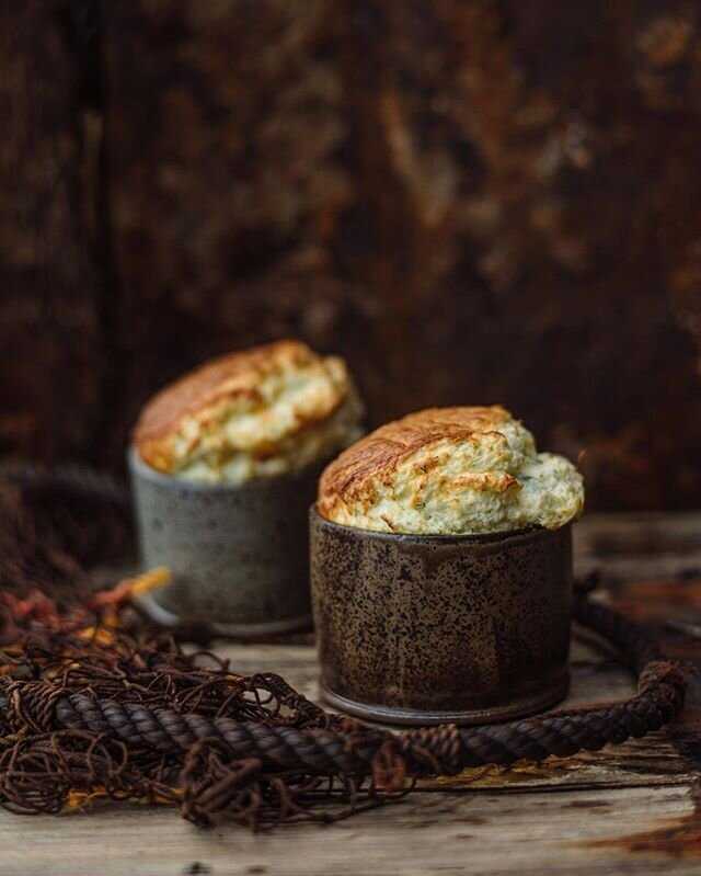 Smoked Haddock &amp; Mull Cheddar Soufflés 
From Tom Kitchin&rsquo;s Fish &amp; Shellfish .
.
.
.
.
#smokedhaddock #haddock #smoked #isleofmull #scottishcheddar #mullcheddar #soufflé #ifatfirstyoudontsucceed #naturetoplate #tomkitchin #recipe #scot